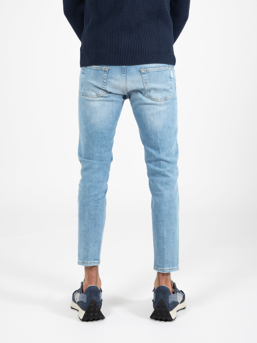 Davis shorter medium light jeans