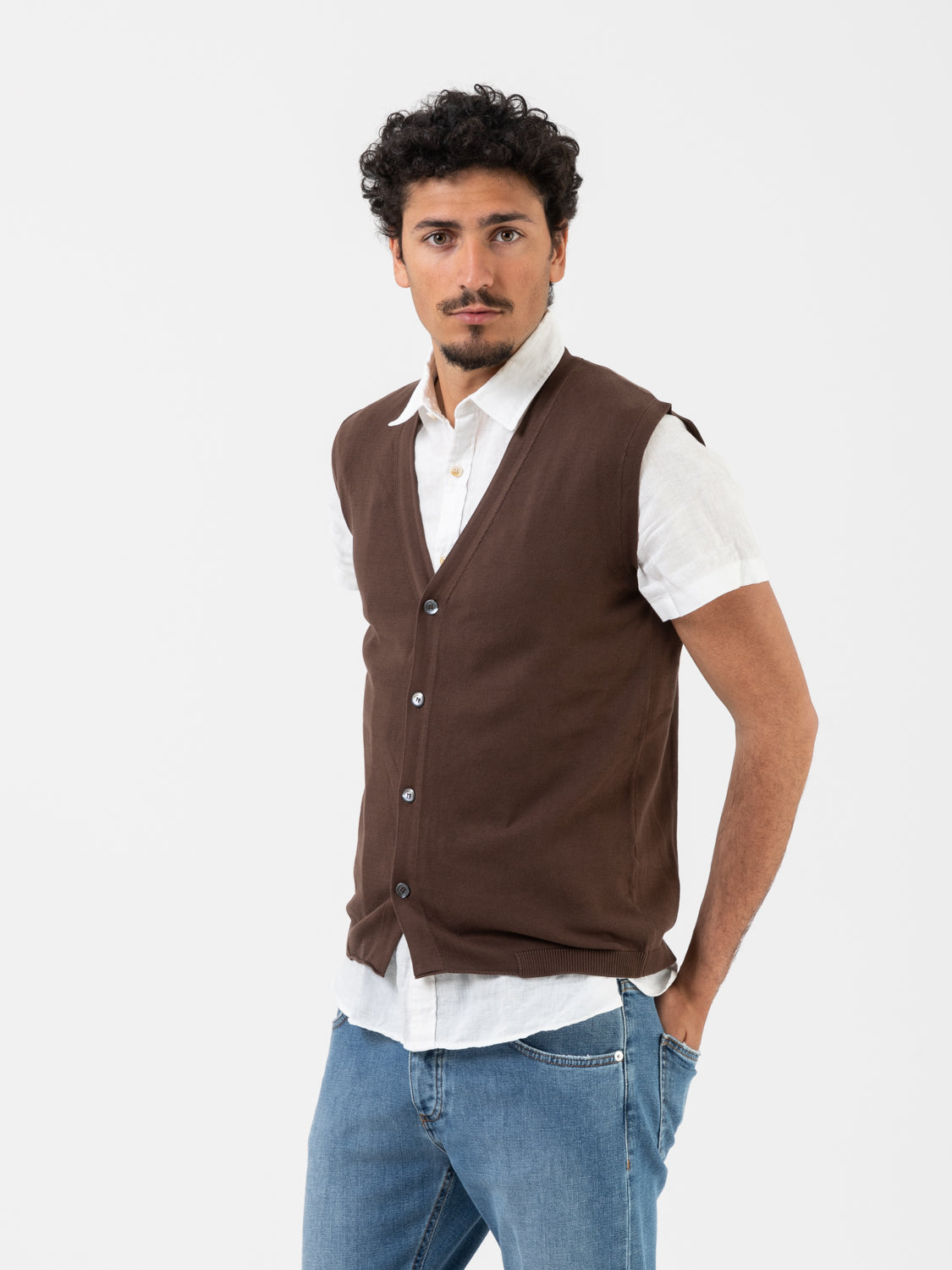Gilet con bottoni fondi testa di moro