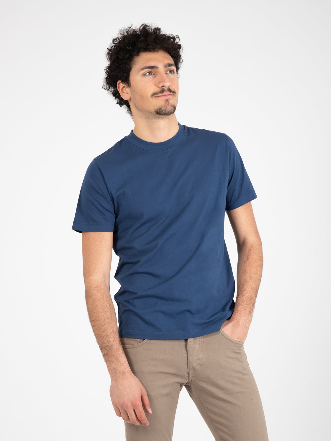 T-shirt basica blu chiaro