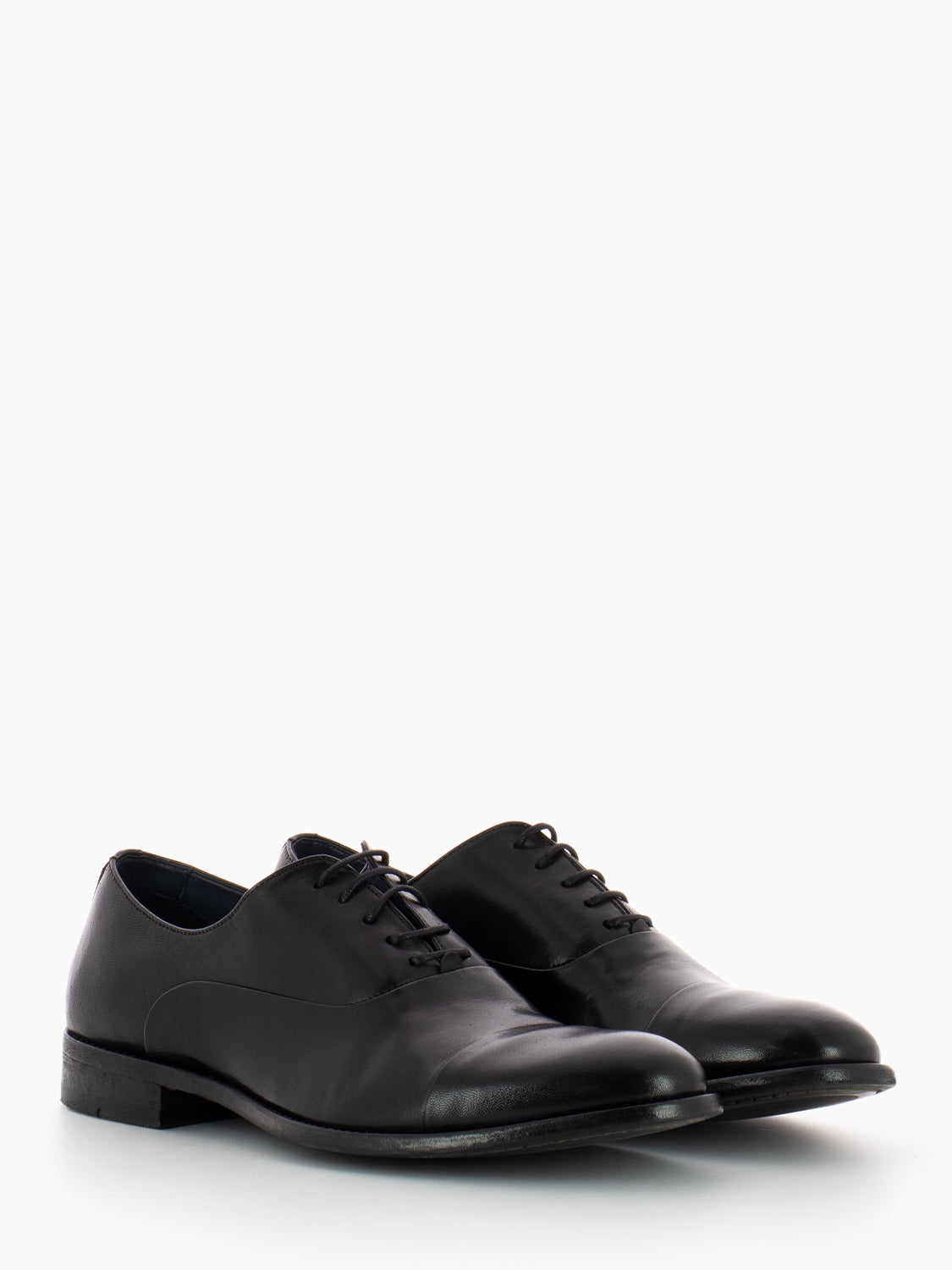 Black Leather Oxford