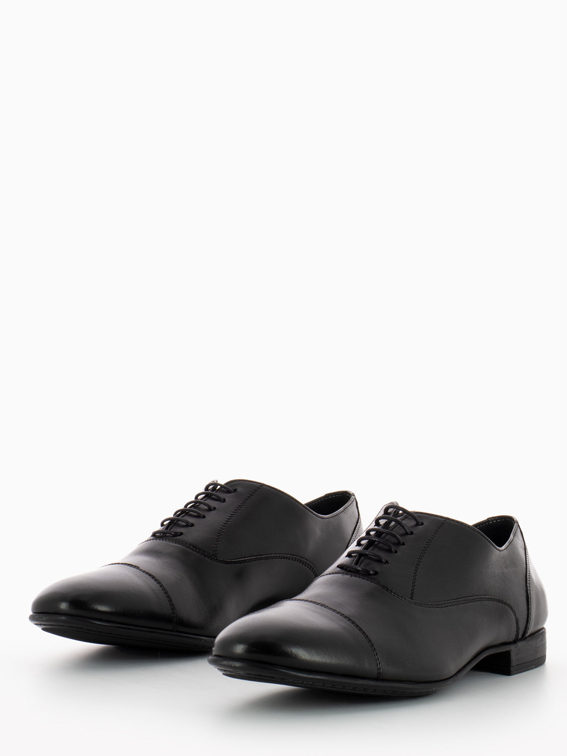 Black Oxfords in soft leather
