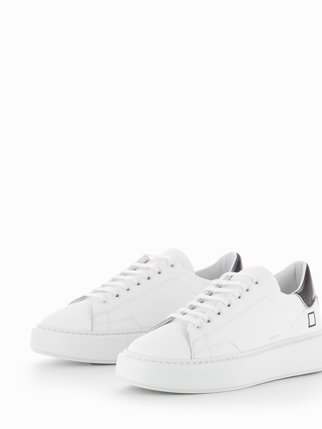 Sfera Patent white / black