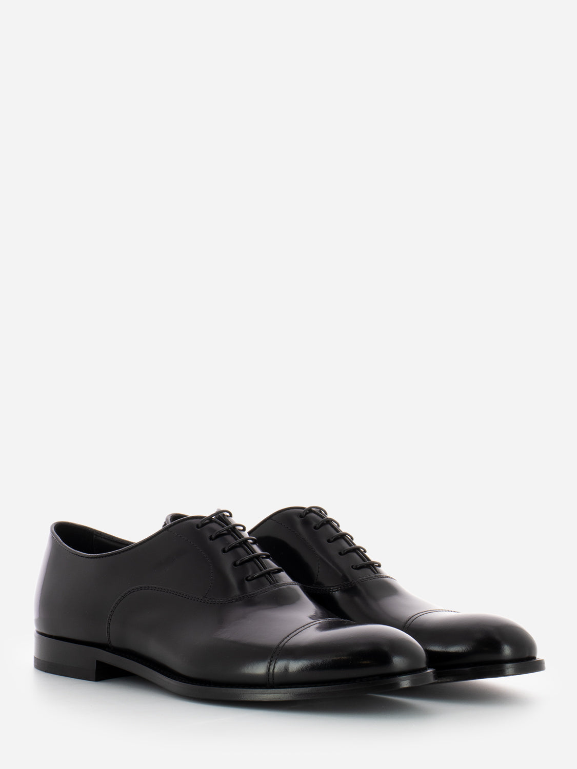 Oxford Old in black leather