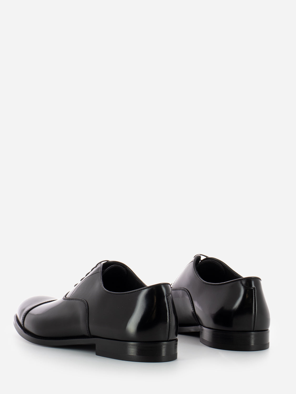 Oxford Old in black leather