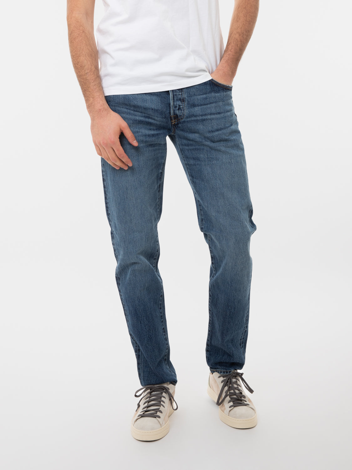 Regualr Tapered mid dark wash jeans