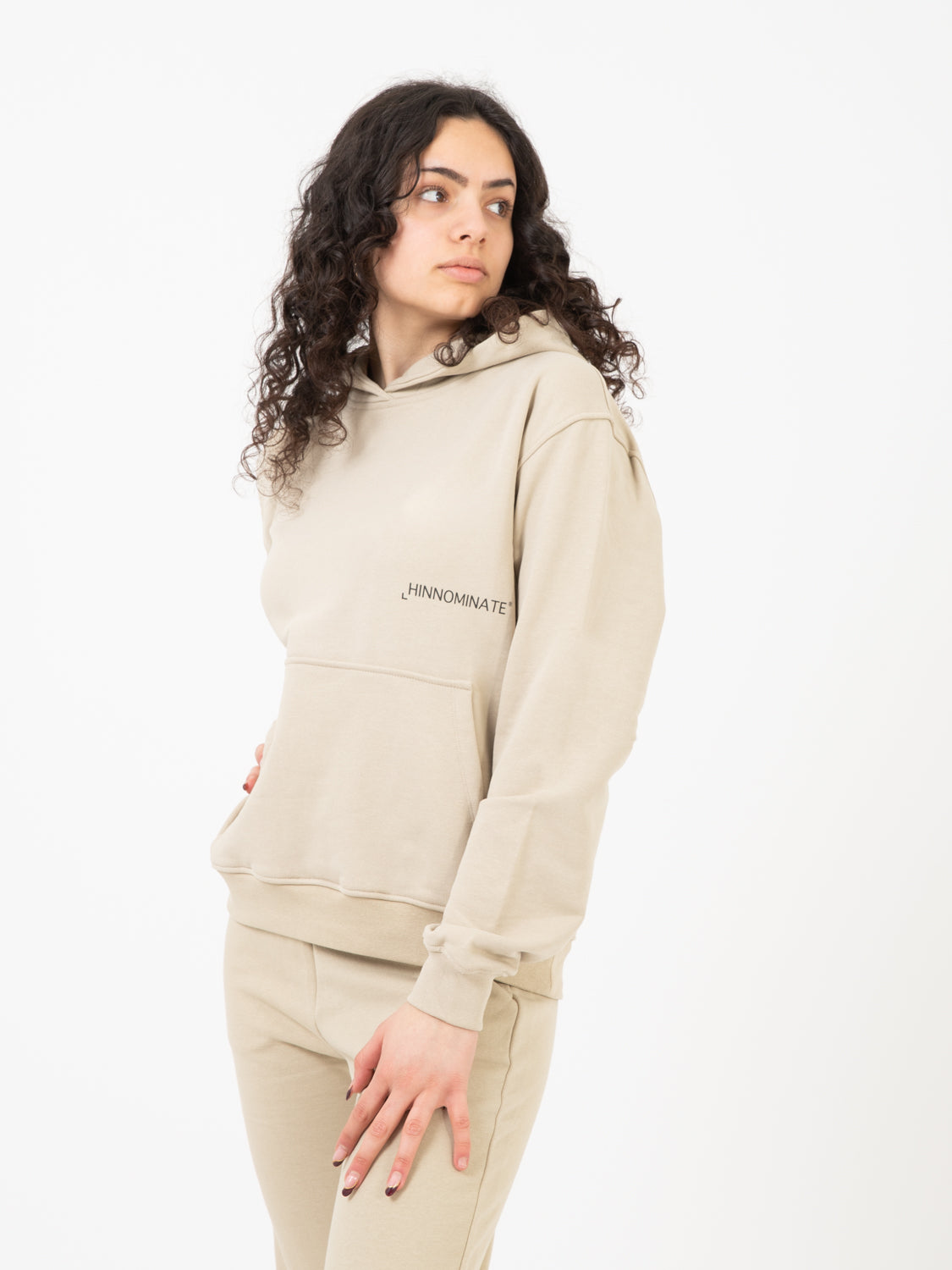 Beige oversized hoodie with pocket