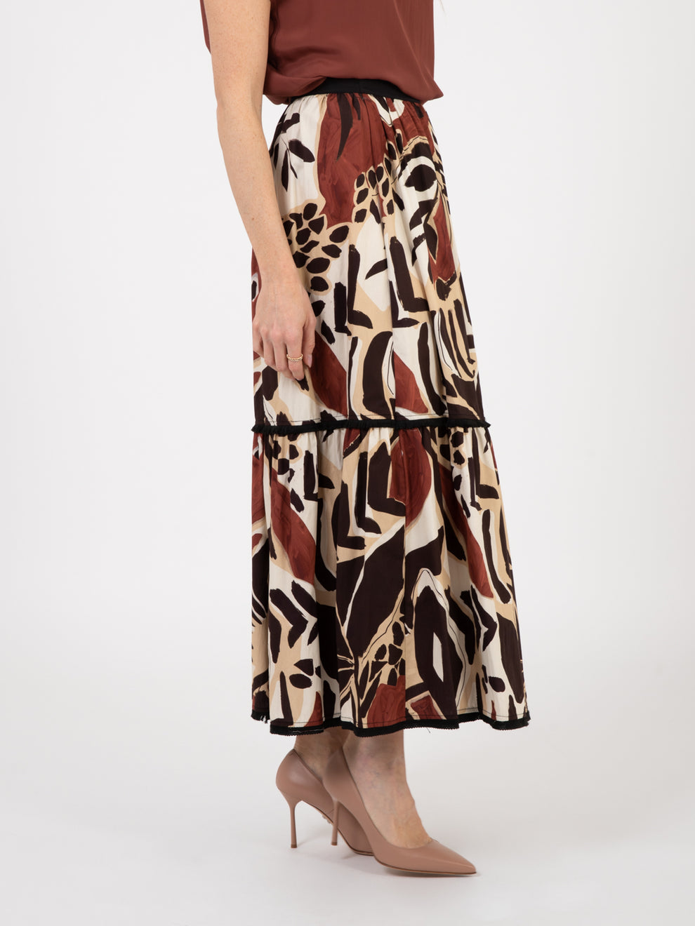 Long skirt with burnt pattern