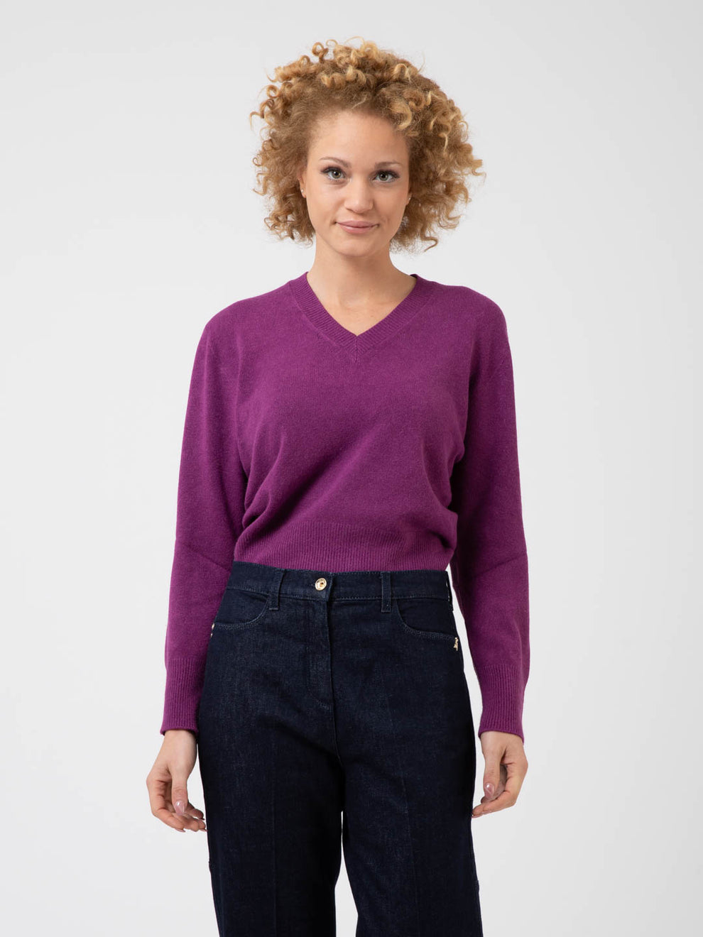Cyclamen V-neck sweater
