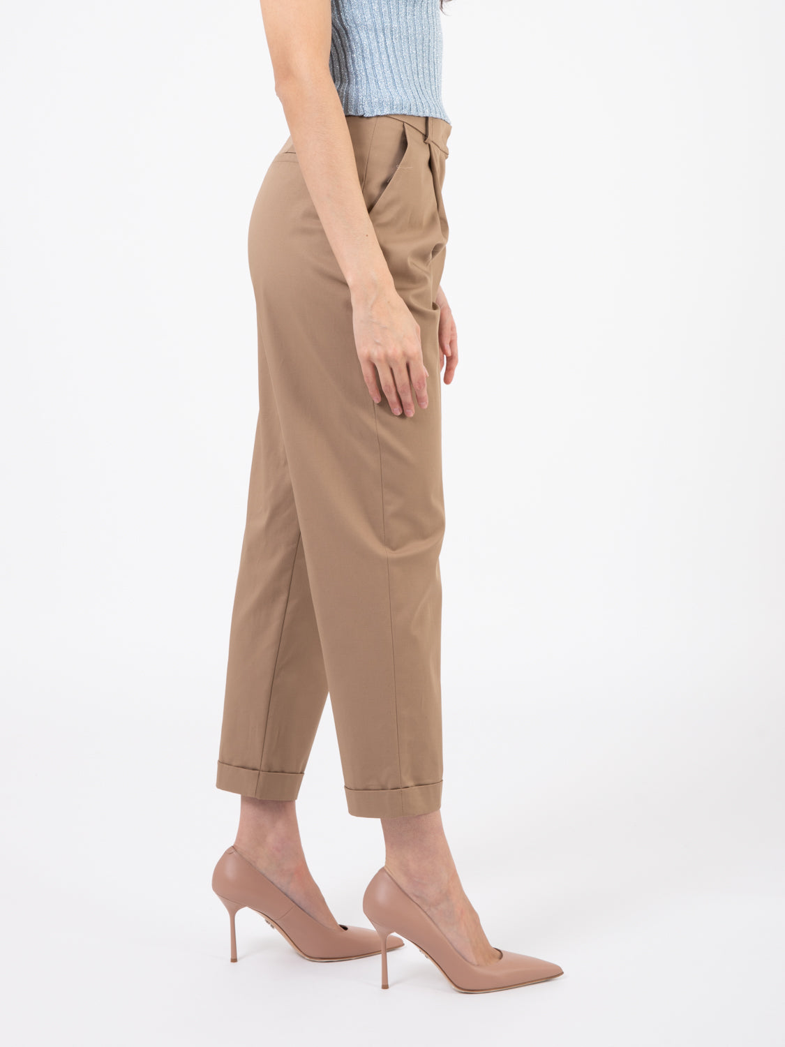 Biscuit Chinos
