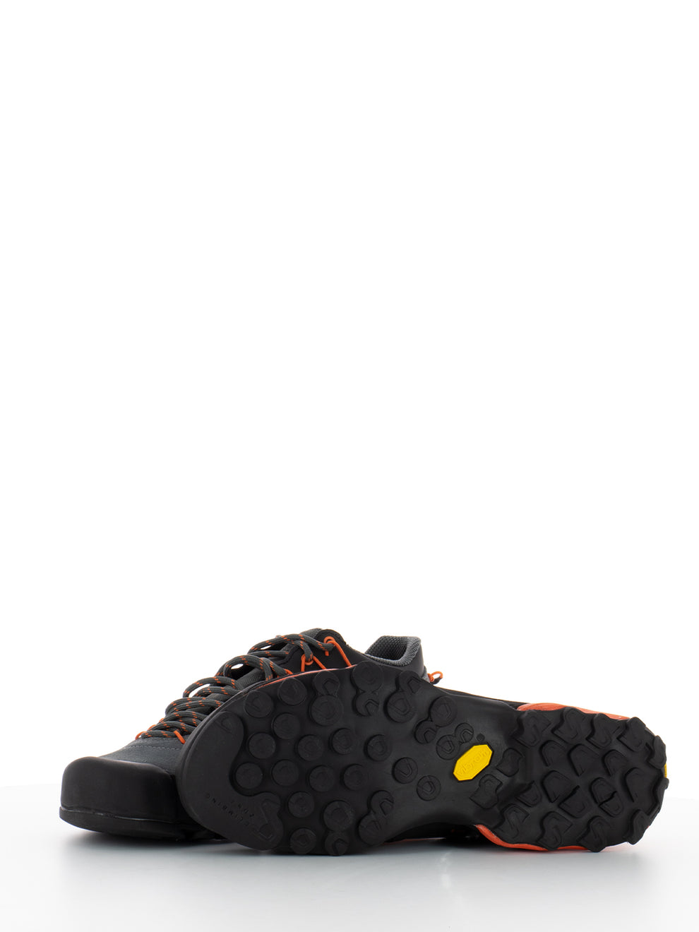 TX4 GTX carbon / flame