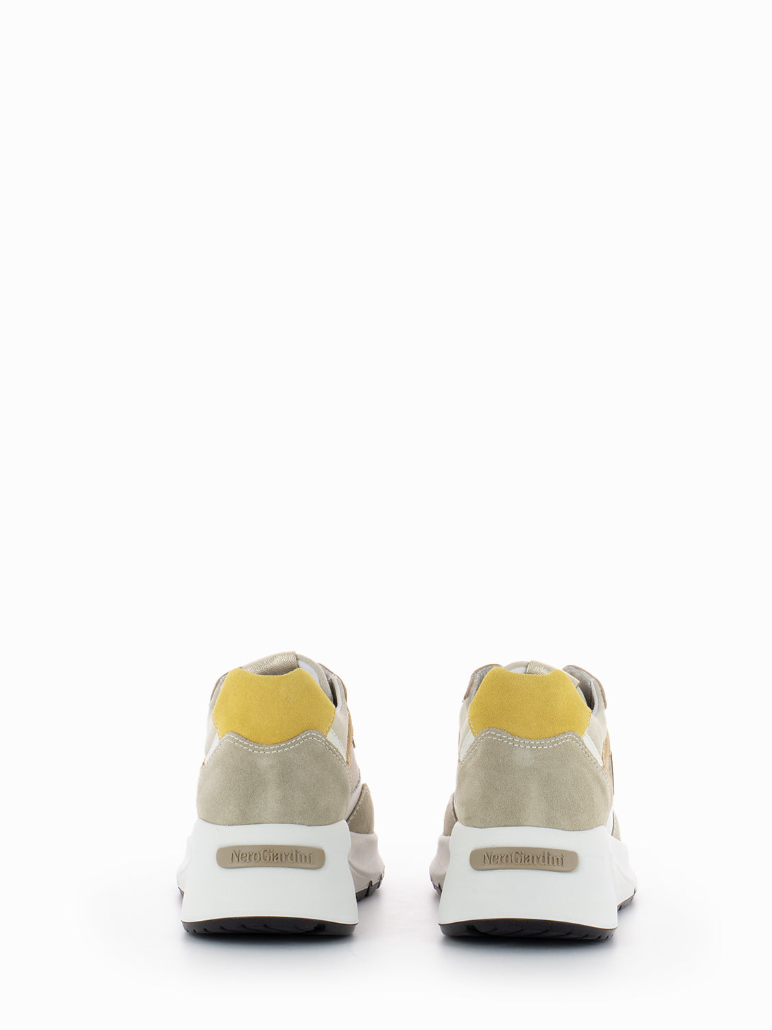 Sneakers velour sabbia / yogurt