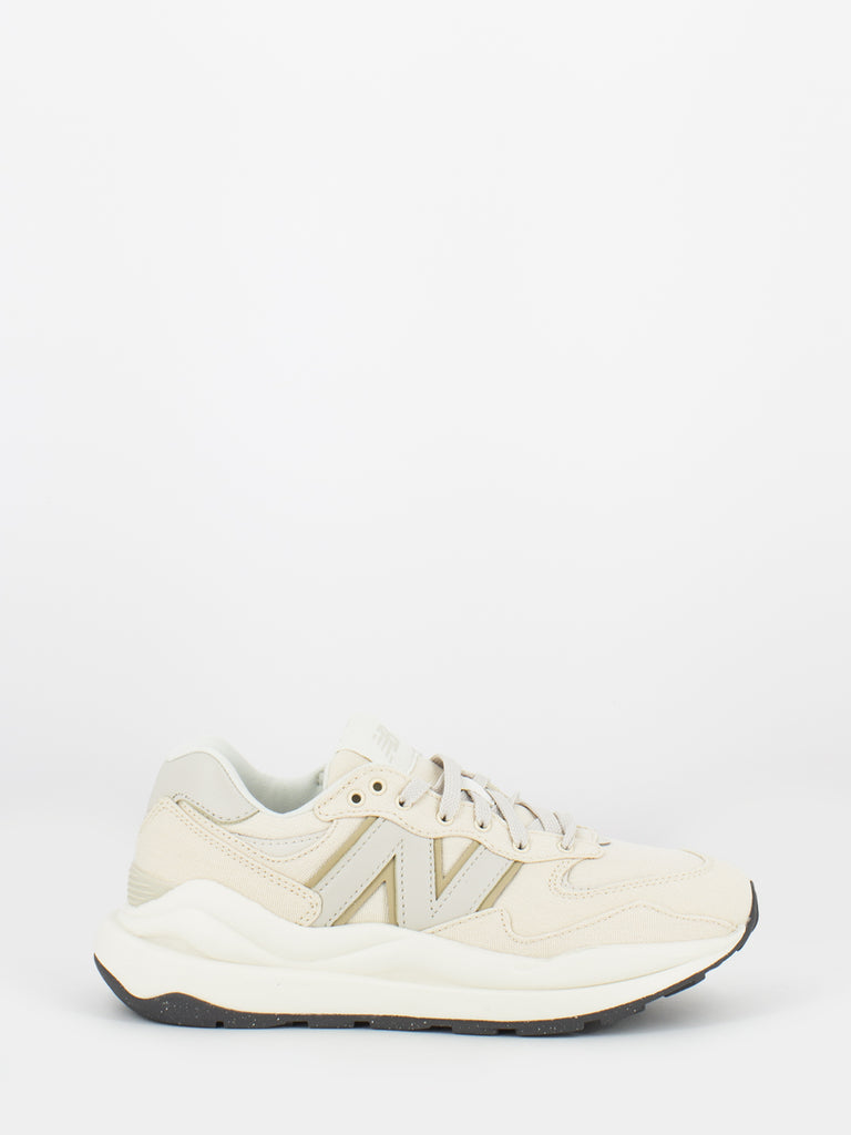 NEW BALANCE - 57/40 sea salt / incense / magnet