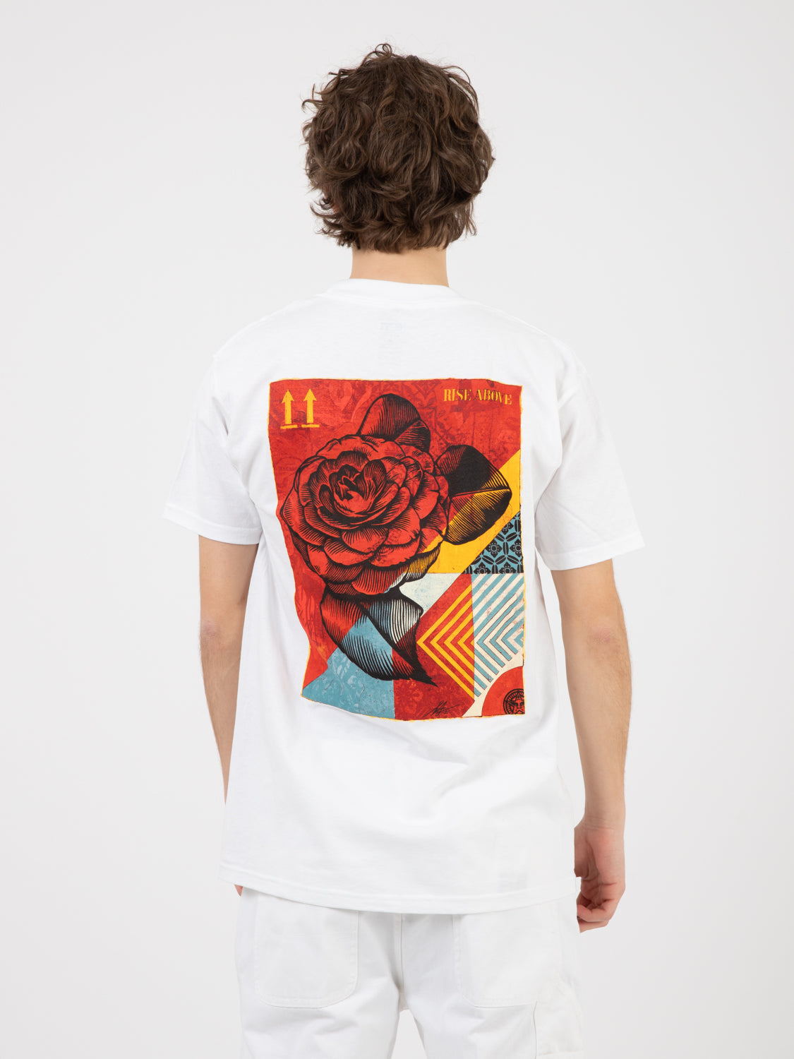 T-Shirts Rise Above white