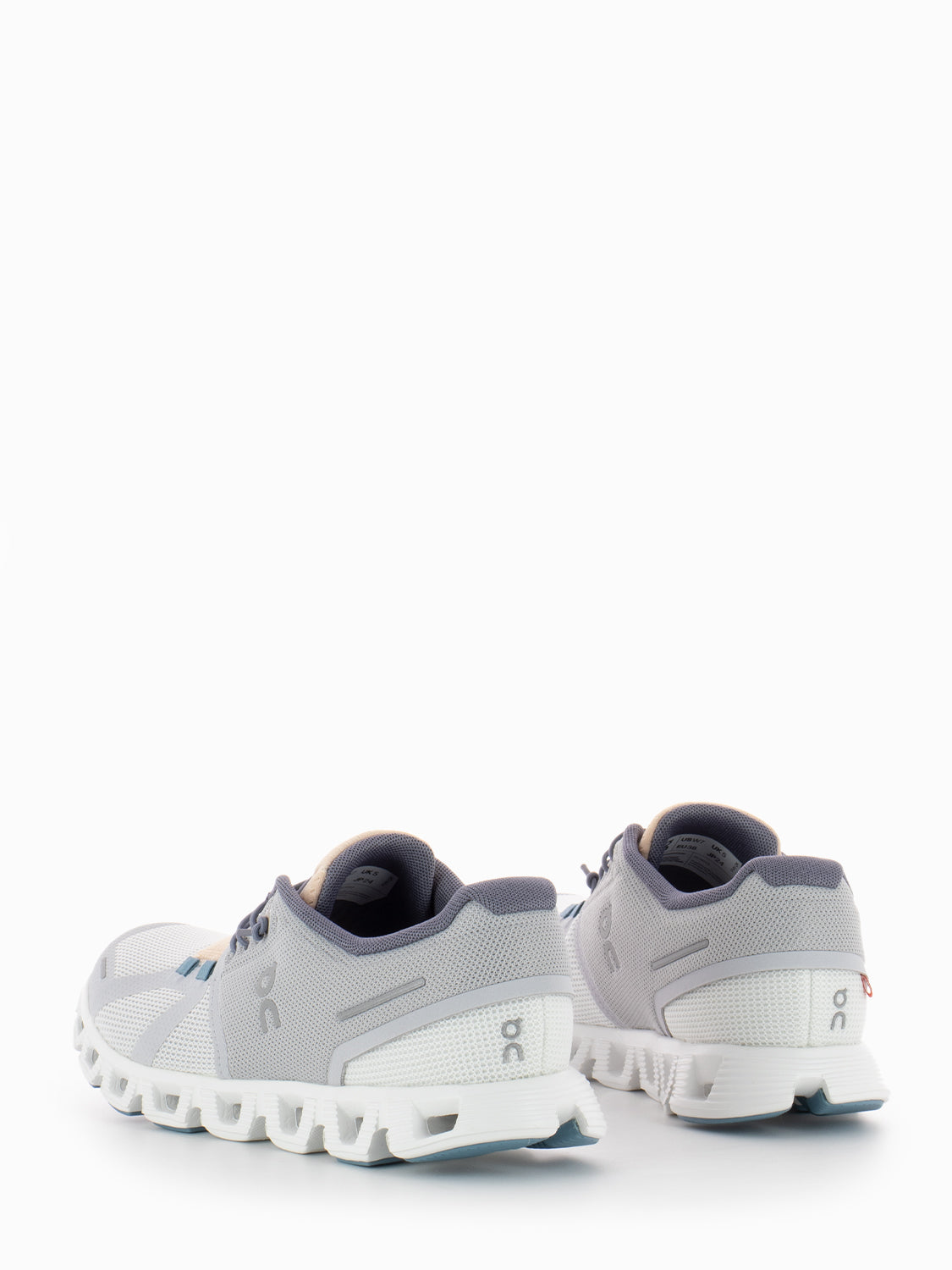 Cloud 5 Push glacier undyed white