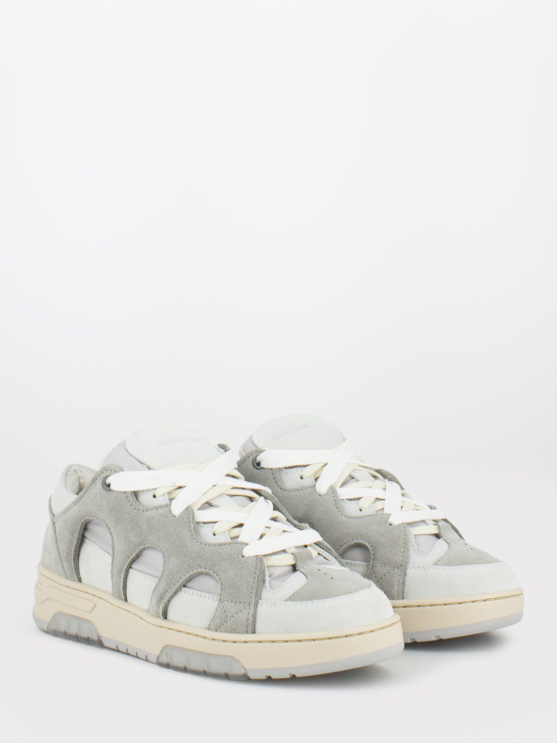 Santha sneakers model pearl / off