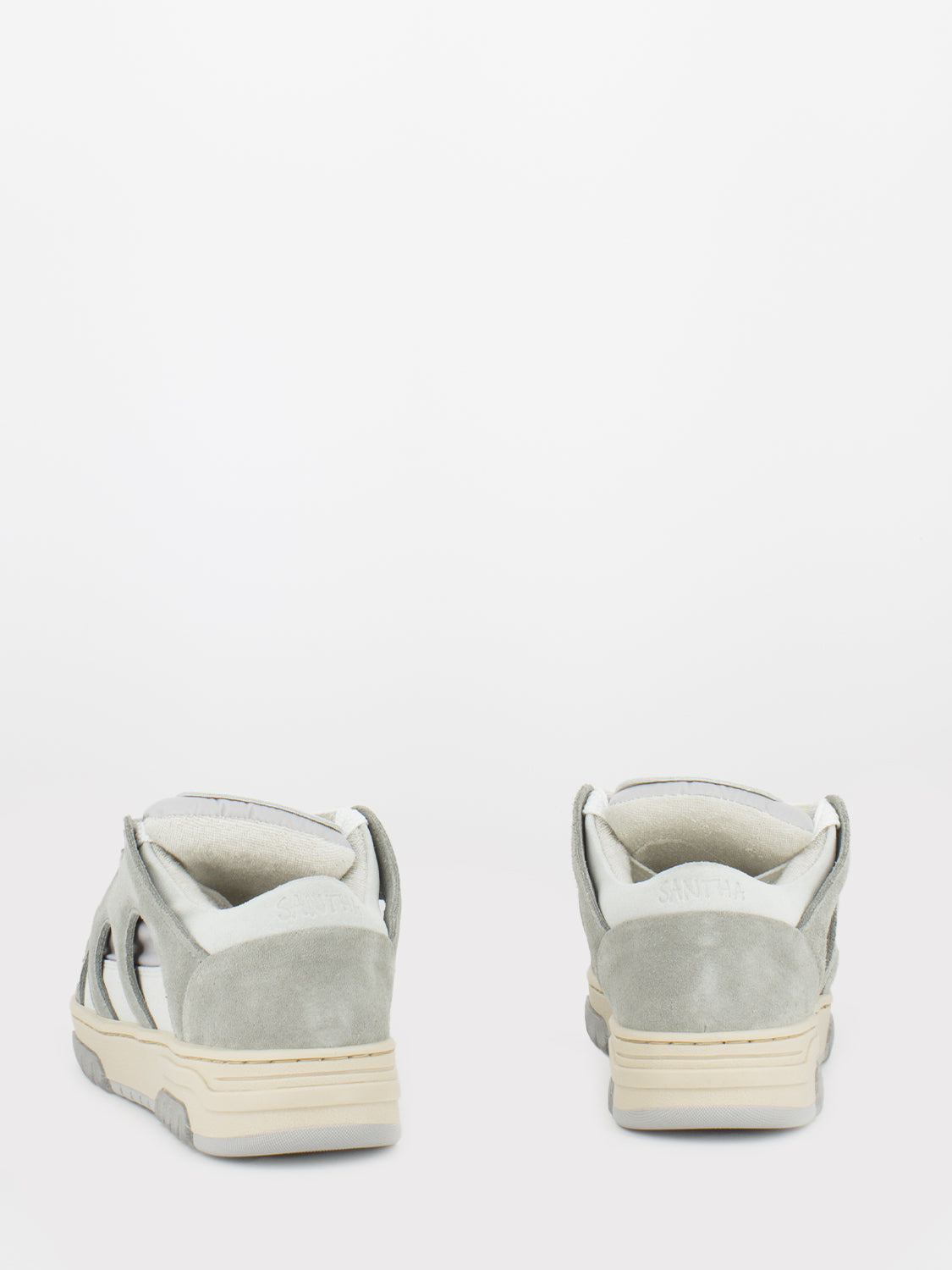 Santha sneakers model pearl / off