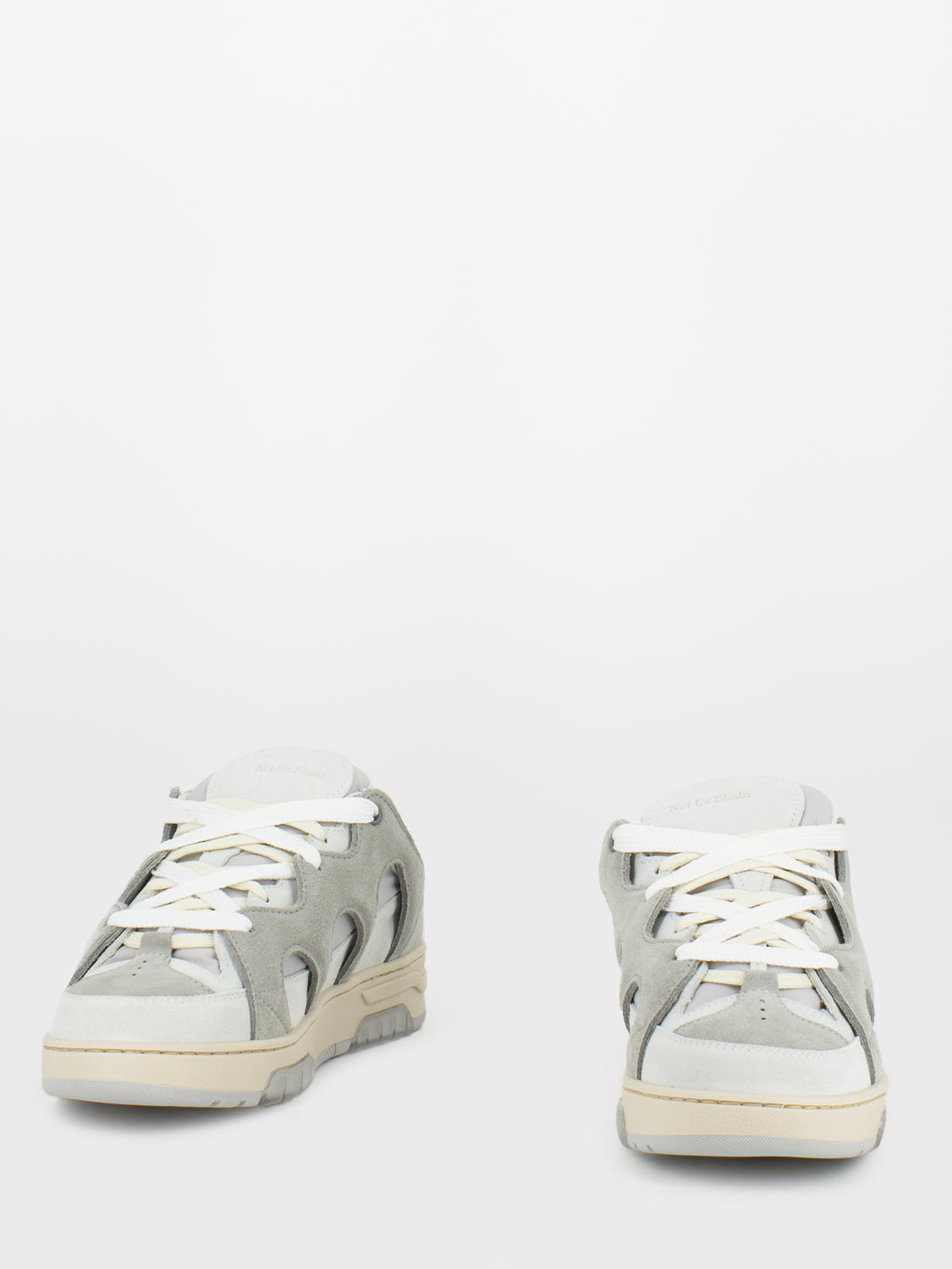 Santha sneakers model pearl / off