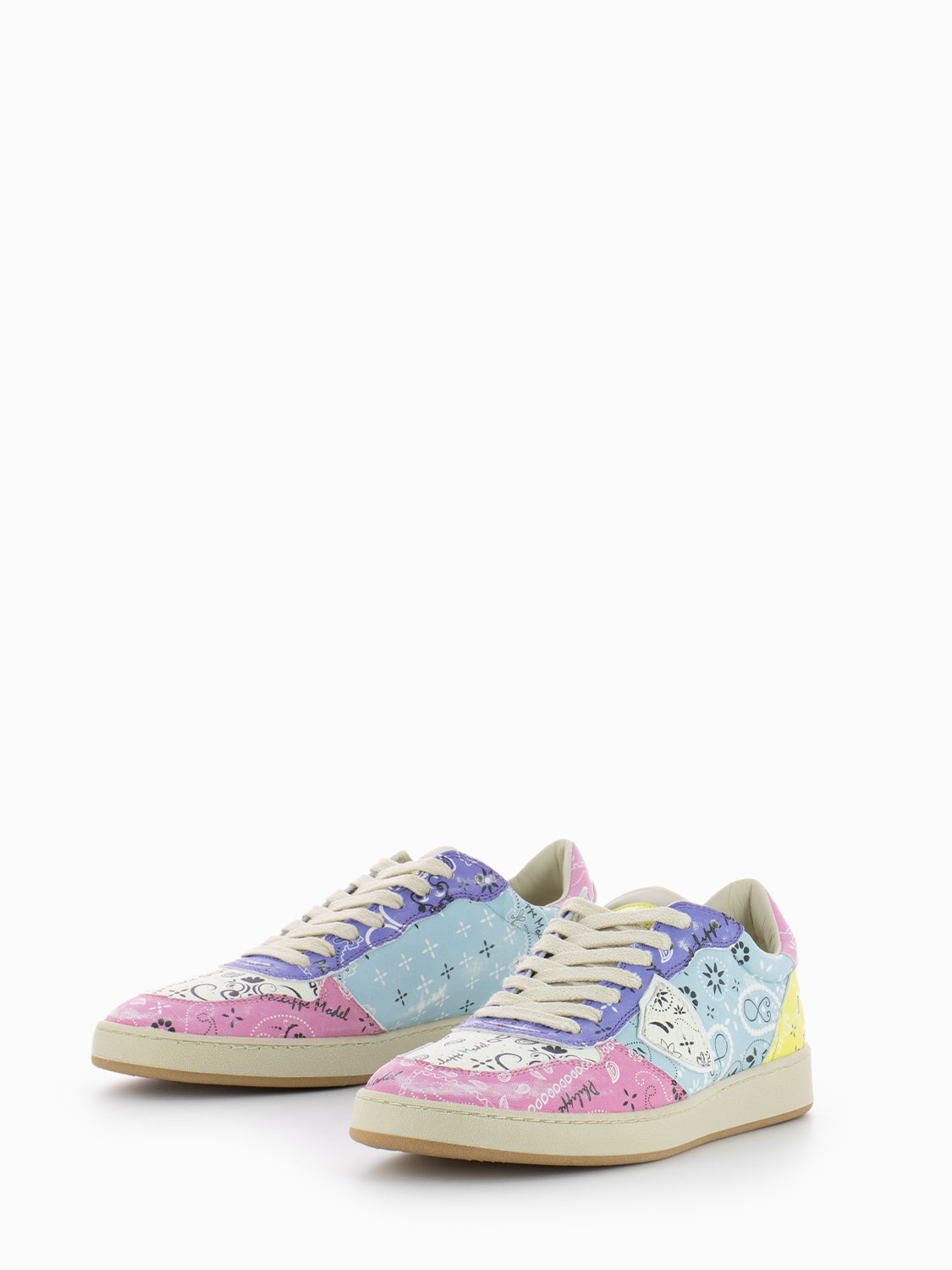Lakers low Paisley multi rose