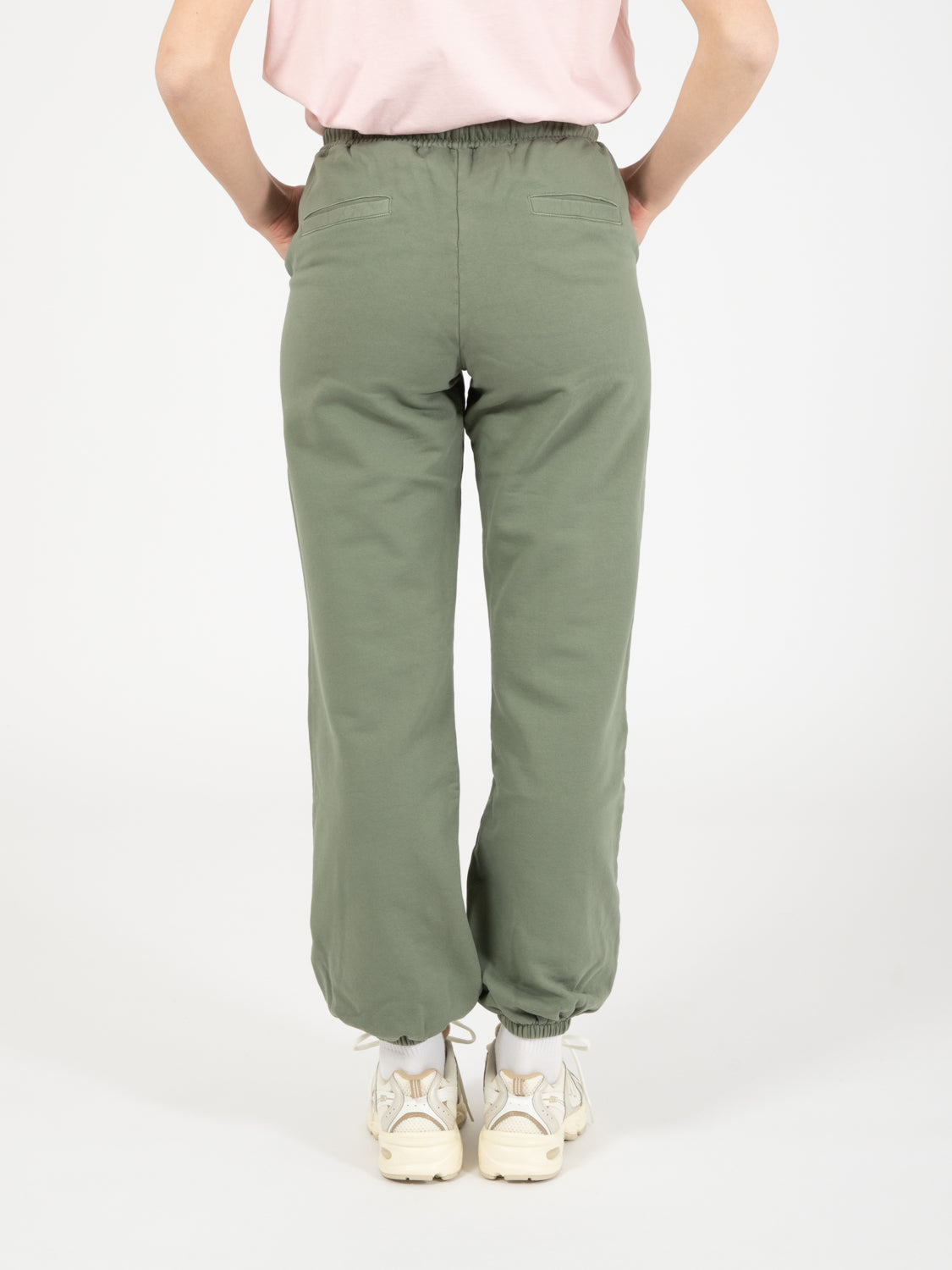 Basic olive trousers