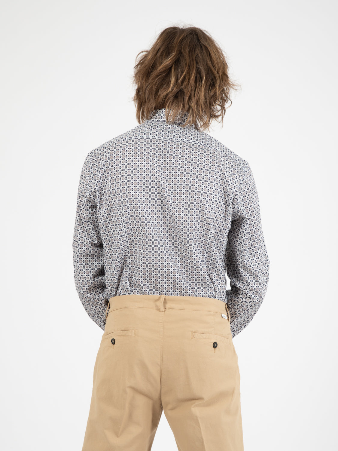 Camicia a fiori blu / moro