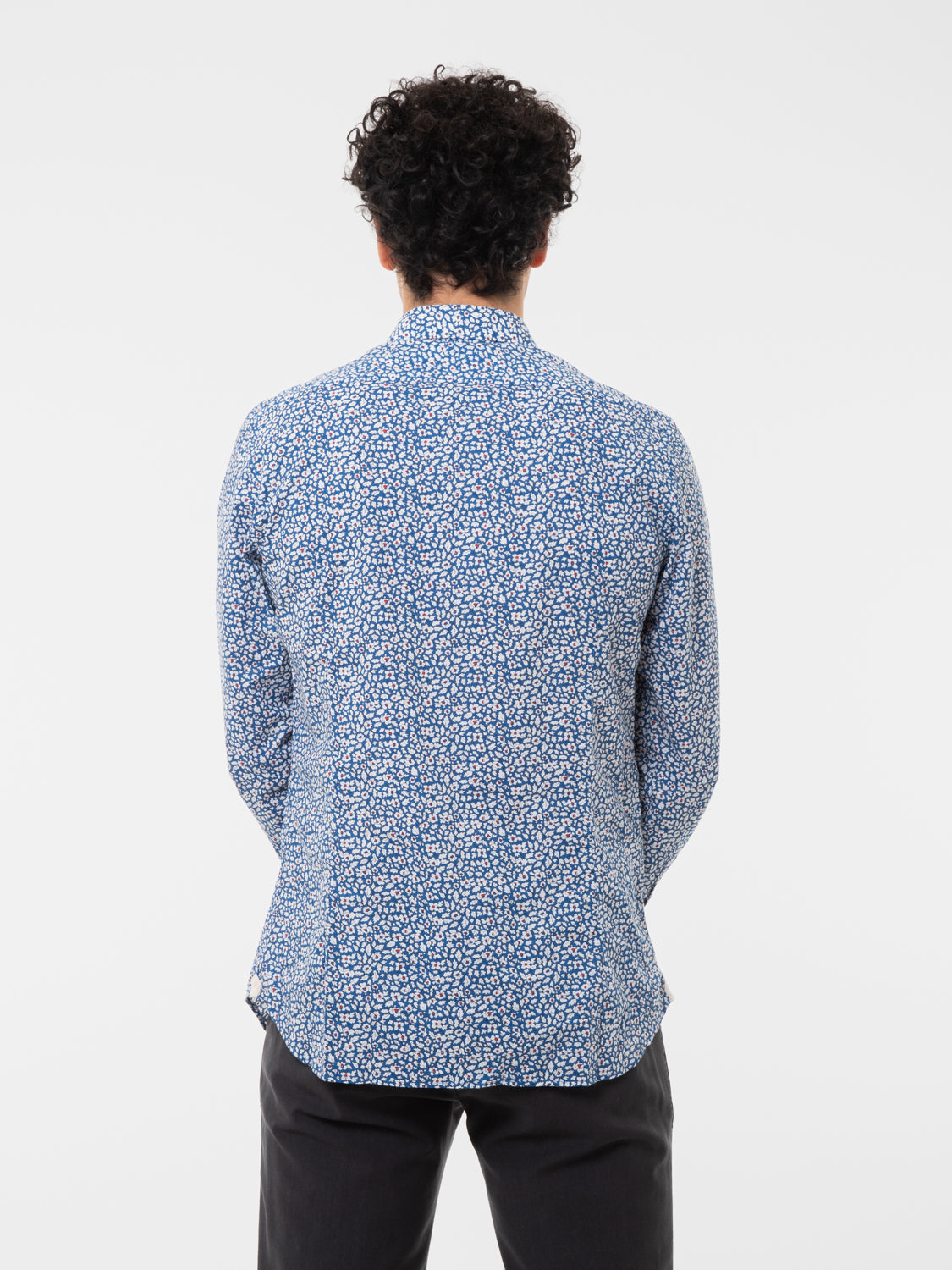Camicia fantasia fiori blu / bianca