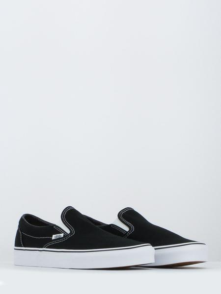 Classic slip-on black / white