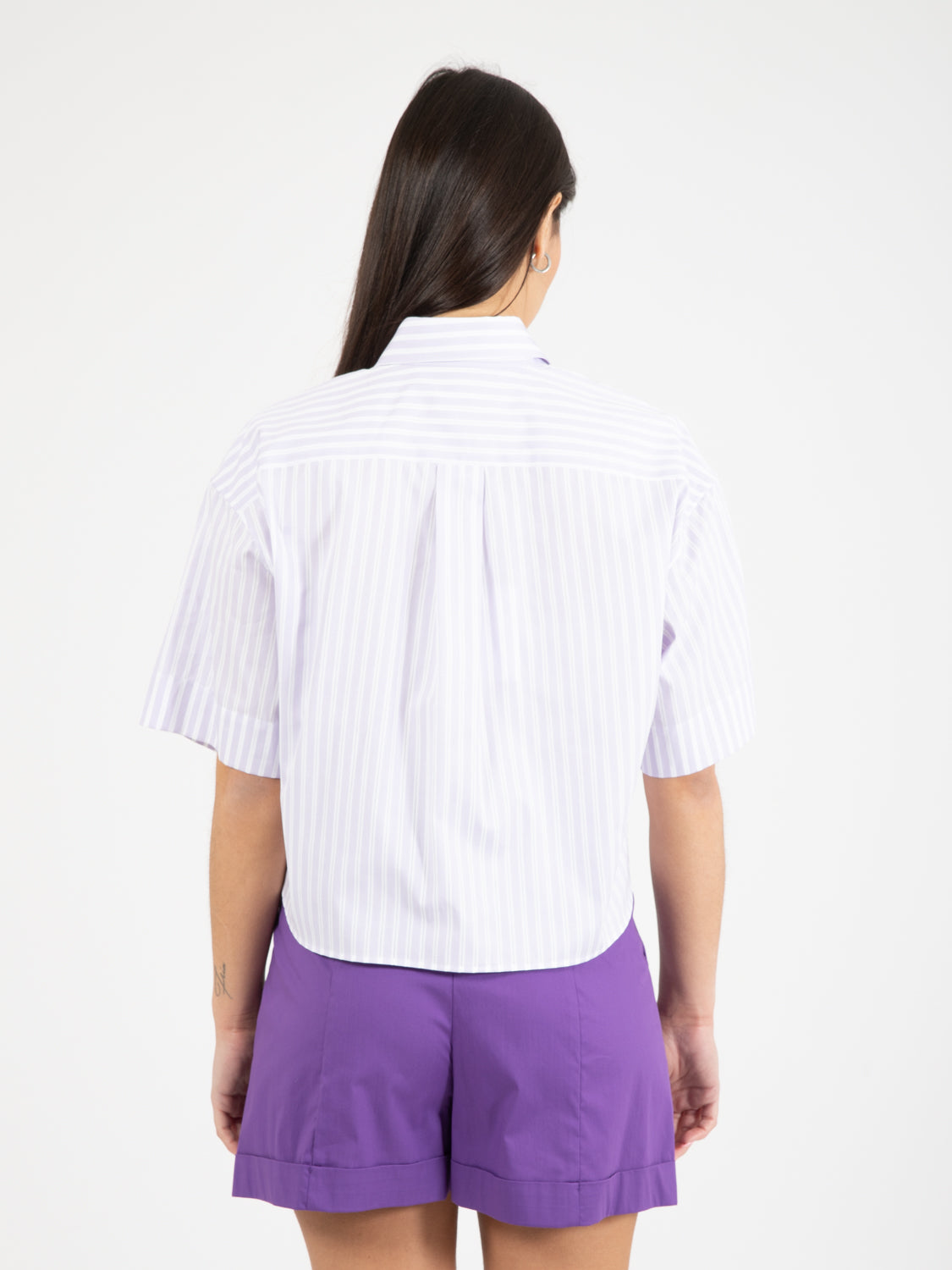 Camicia crop a righe lilla
