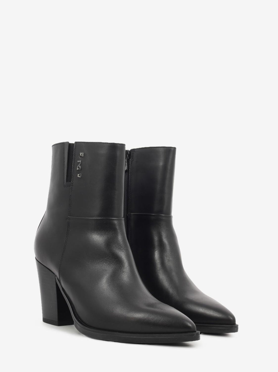 Black leather western ankle boot
