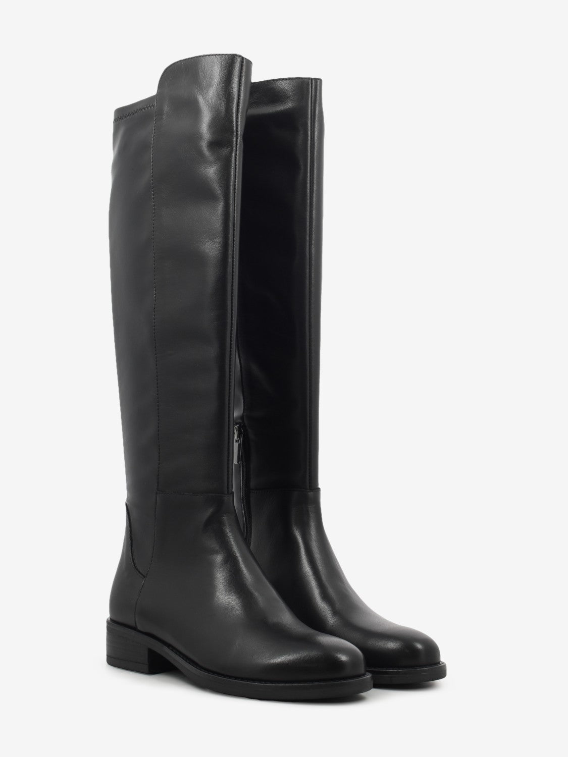 Black leather boots with zip