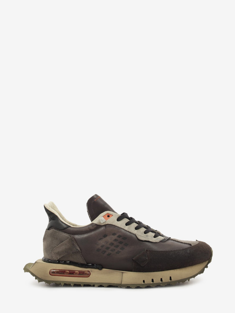 Sneakers Space Race brown