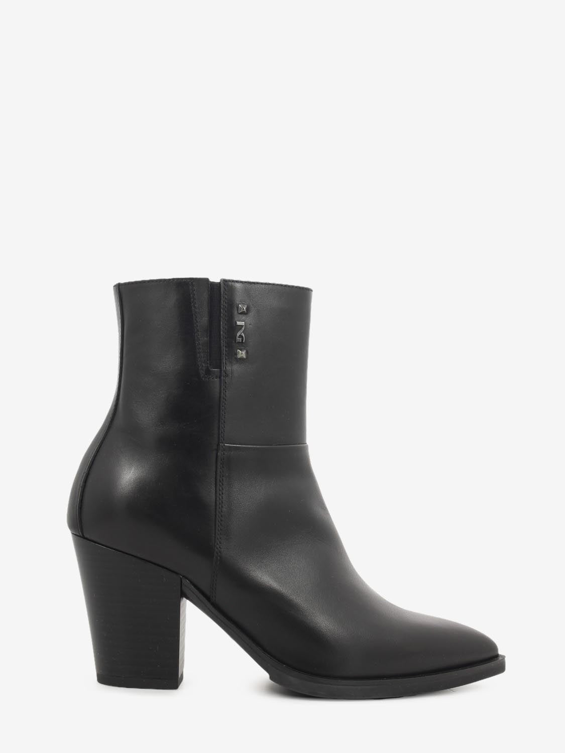 Tronchetto texano in pelle nero