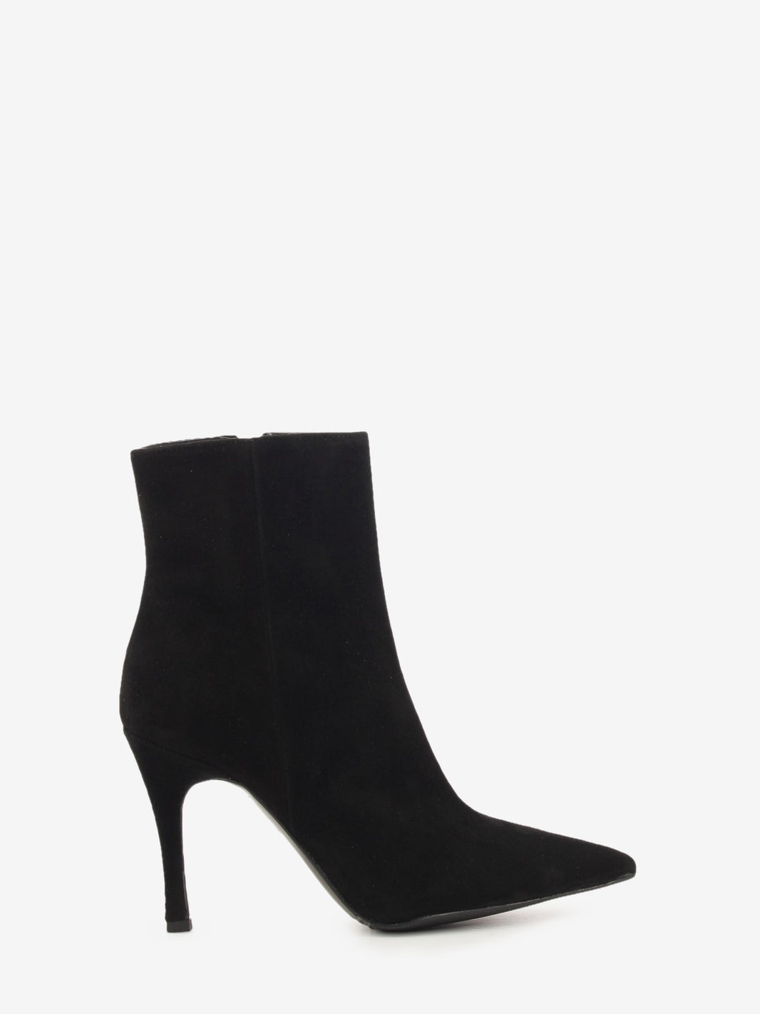 Tronchetto in camoscio nero