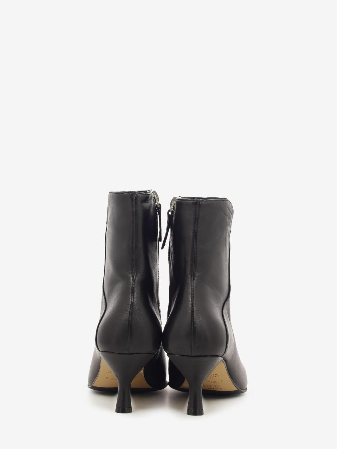 Tronchetto in pelle con zip coffee