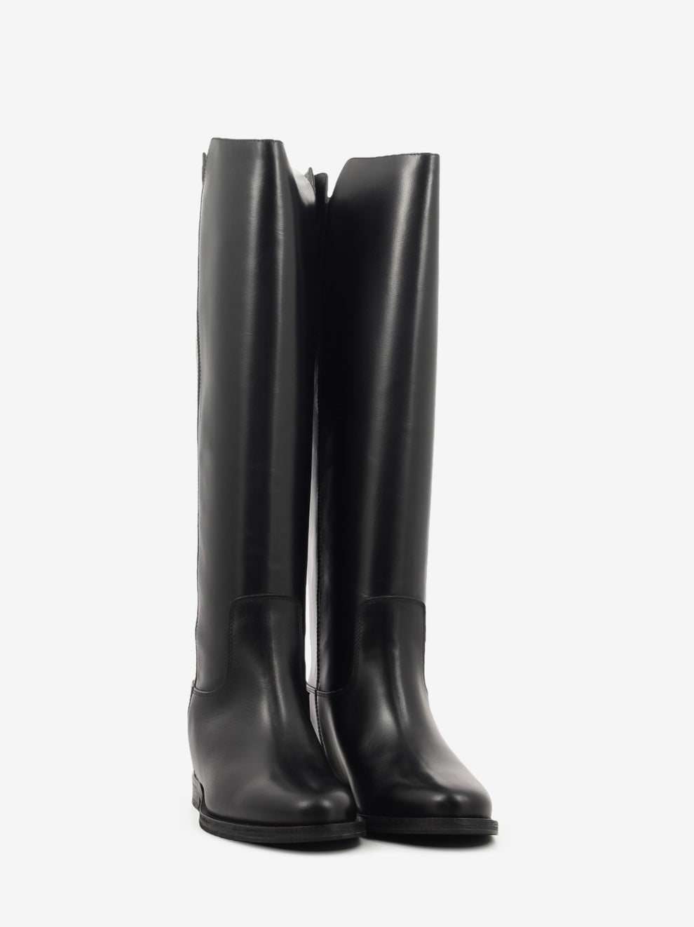 Black velvet side slit boots