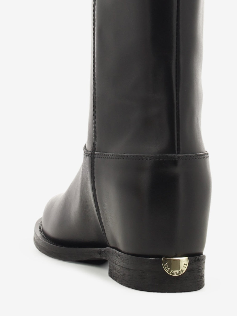Black velvet side slit boots