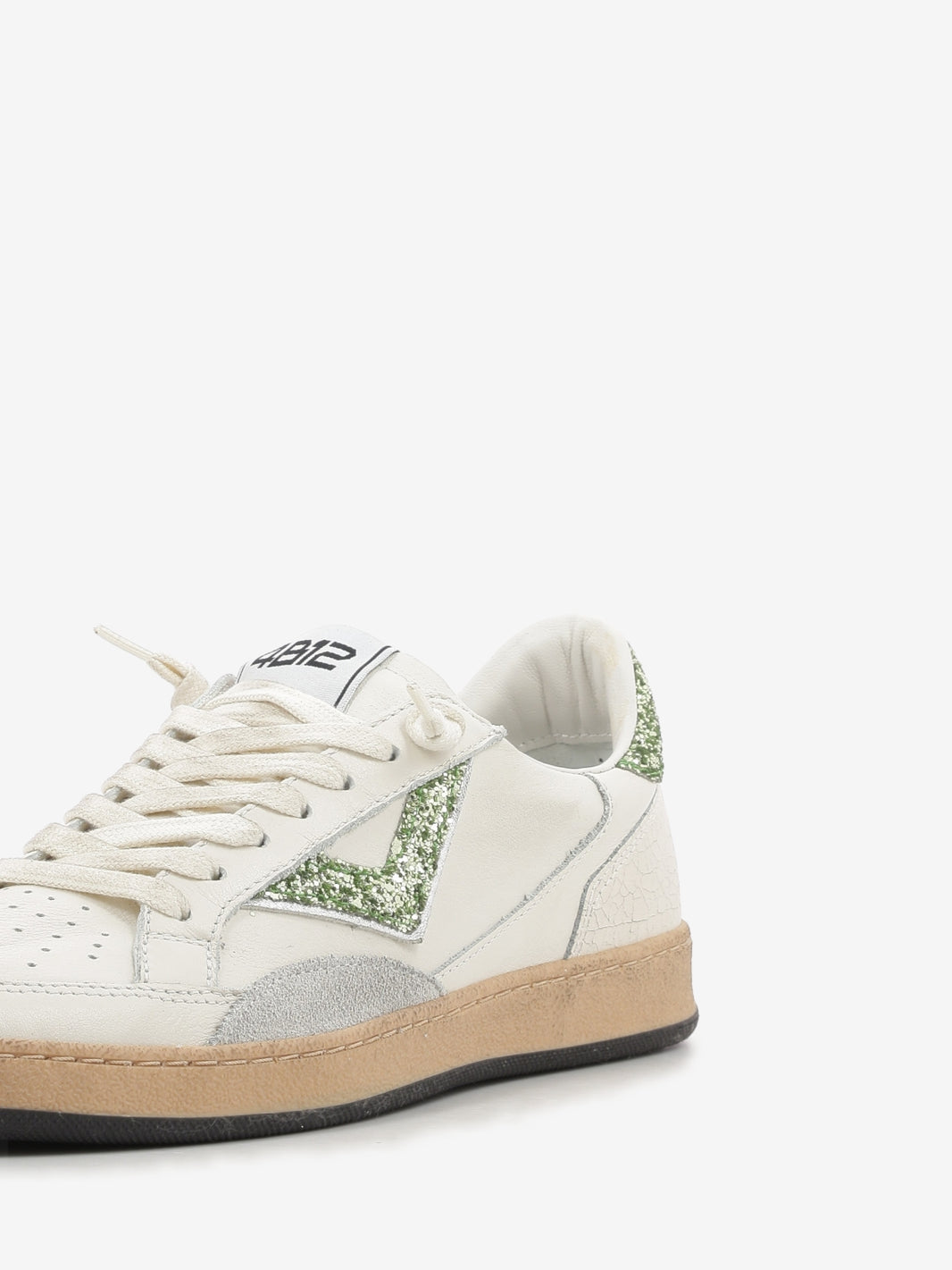 Play New D2014 white / leaf