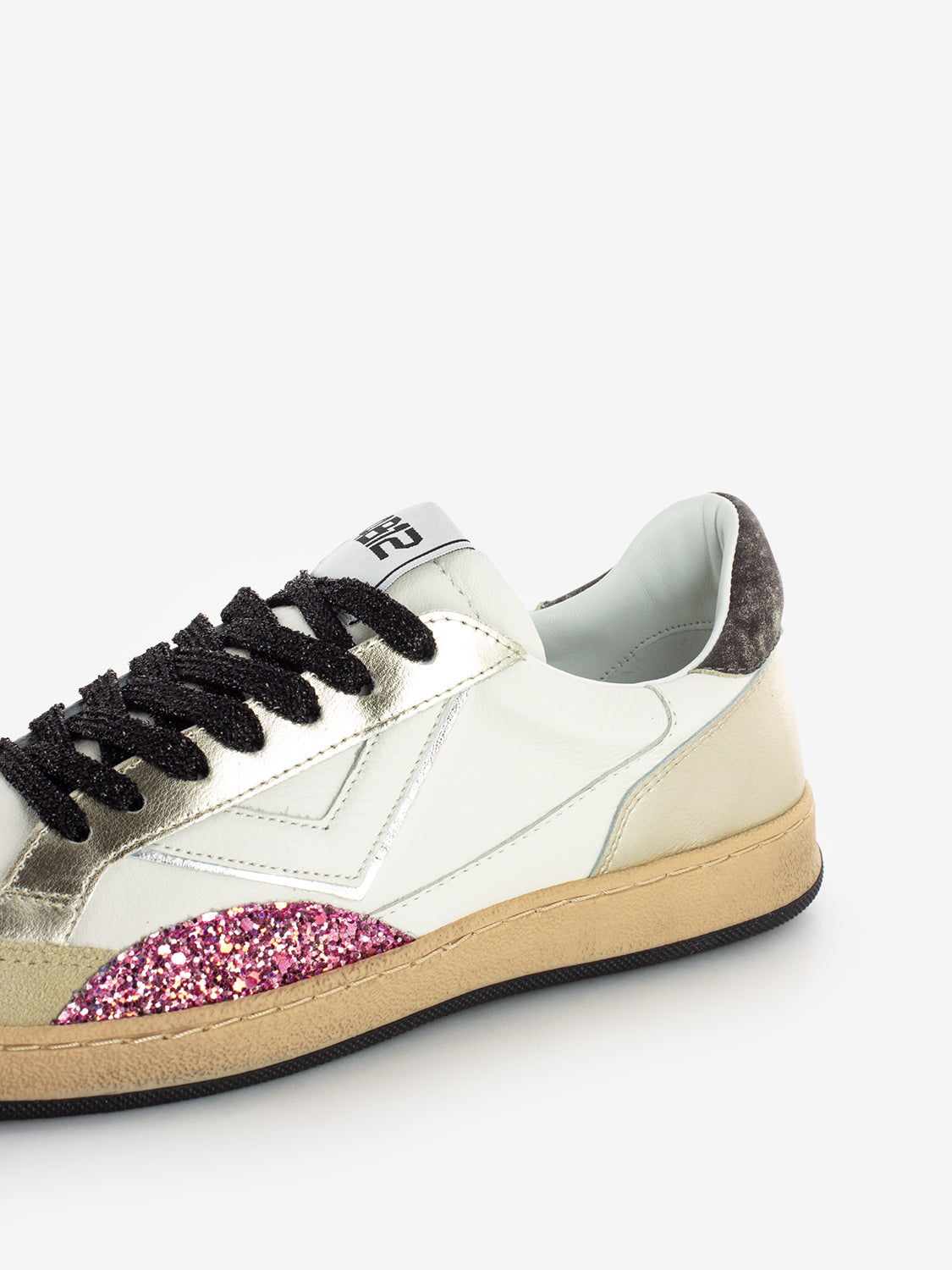 WHITE/GOLD SNEAKER PLAYNEW-D225