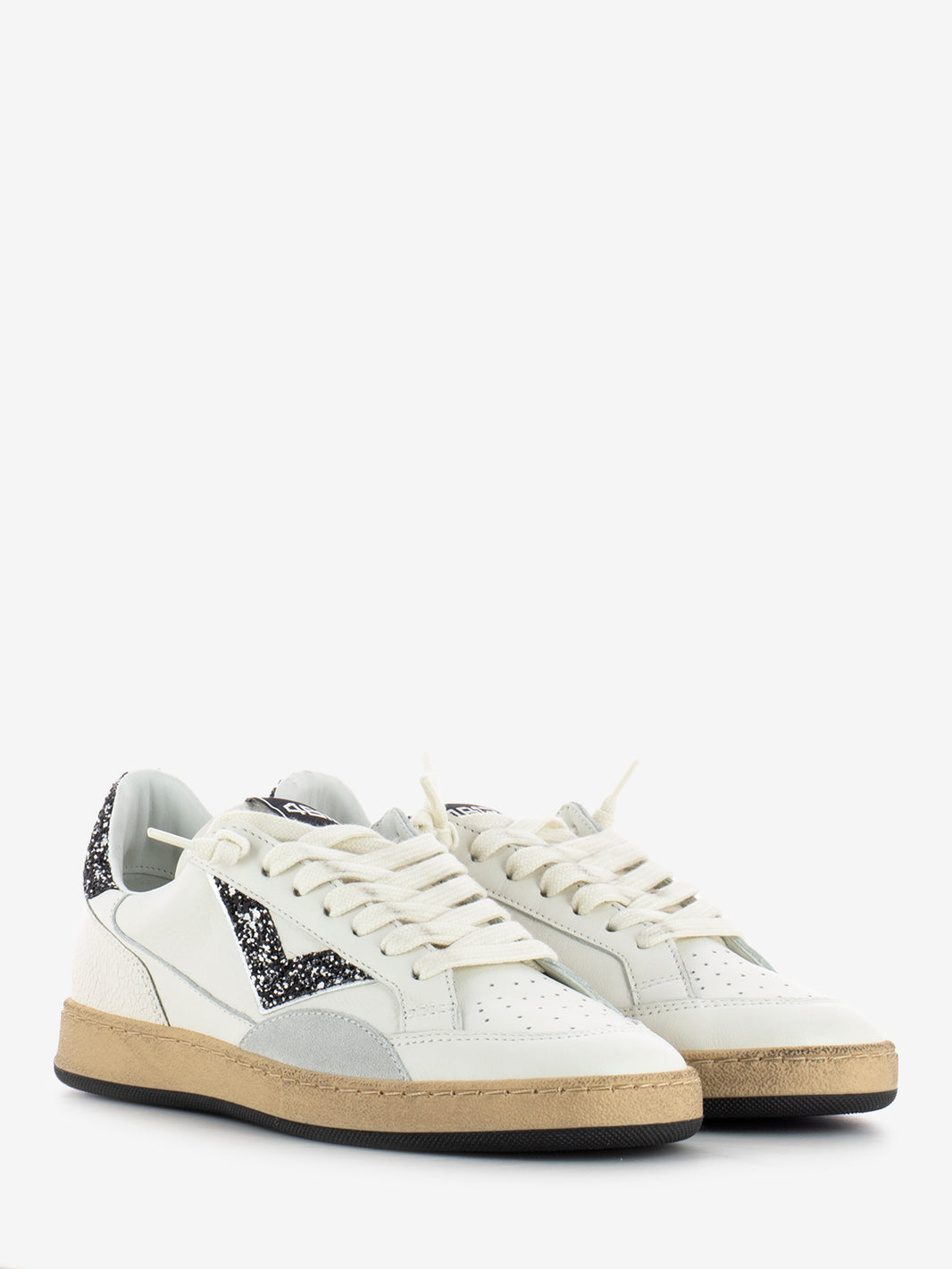 Play New white / anthracite