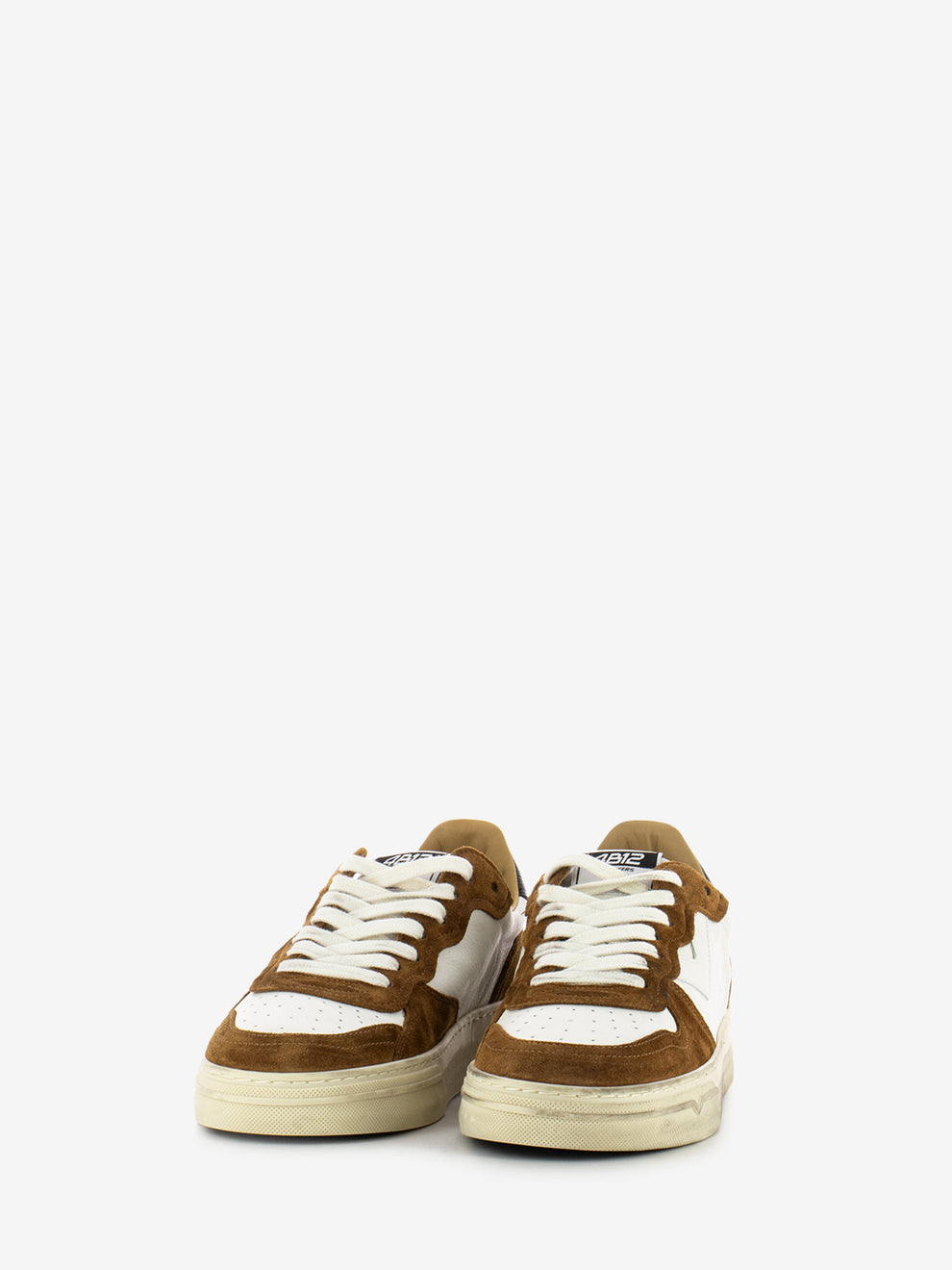 Hyper white / brown sneakers