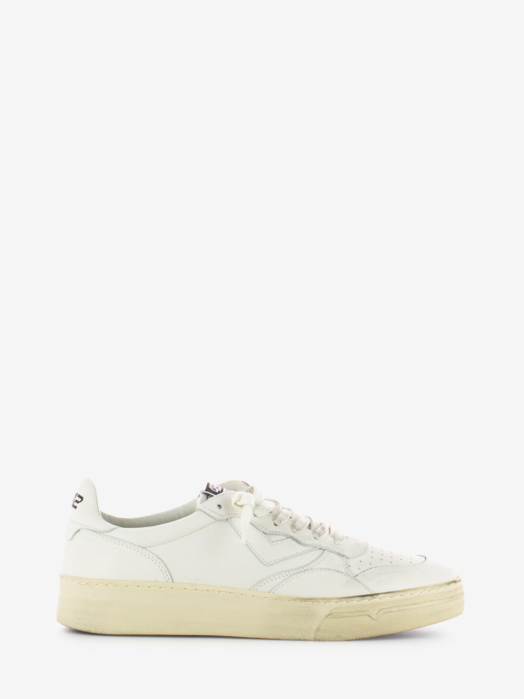 Hyper Offwhite Sneakers