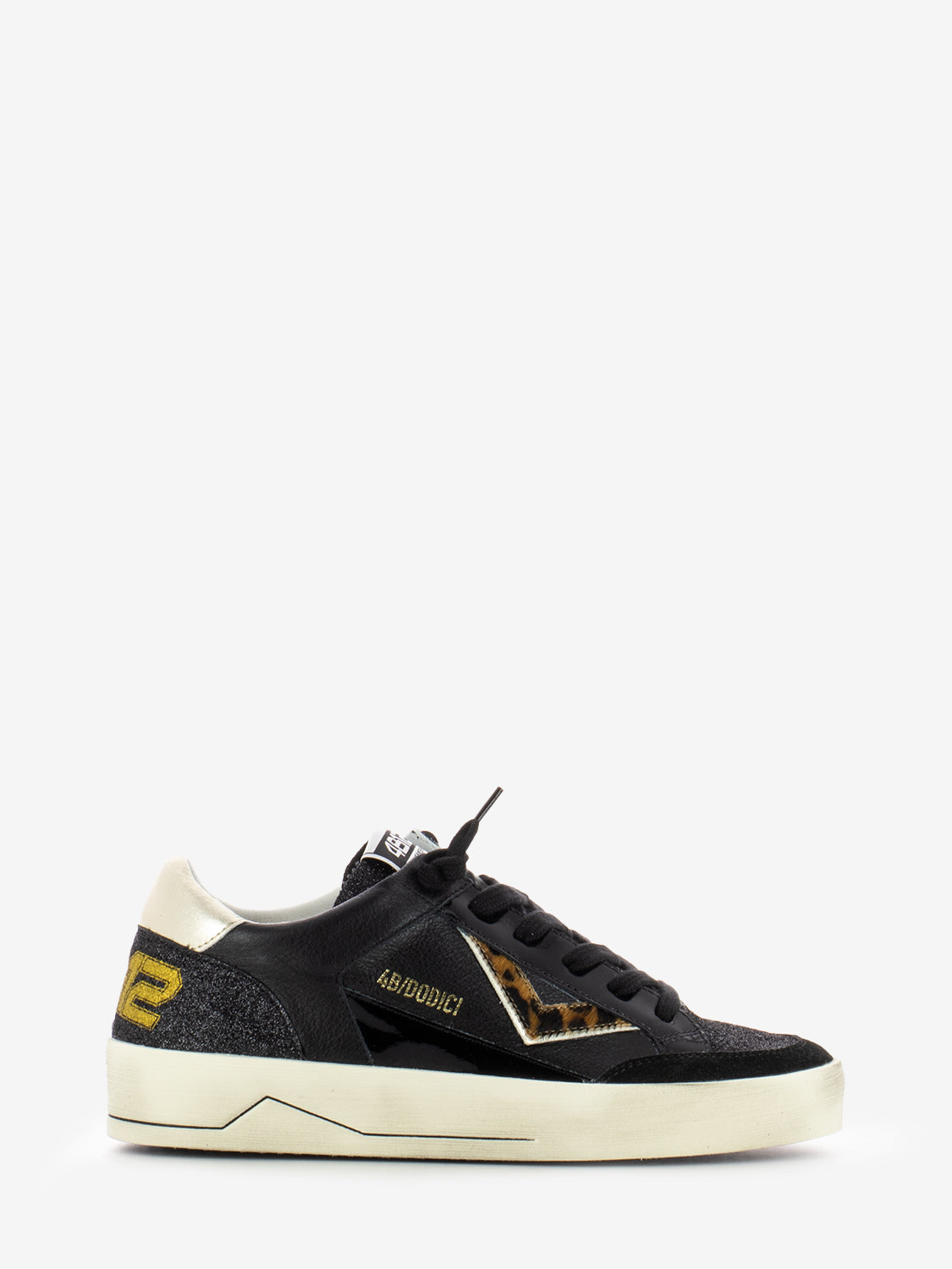 Kyle-D886 Black Sneakers
