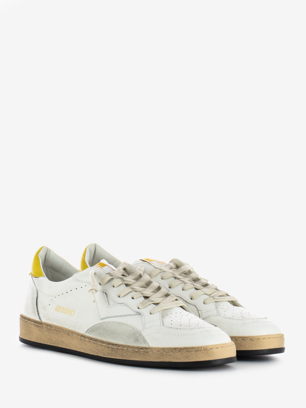 Play New white / yellow sneakers