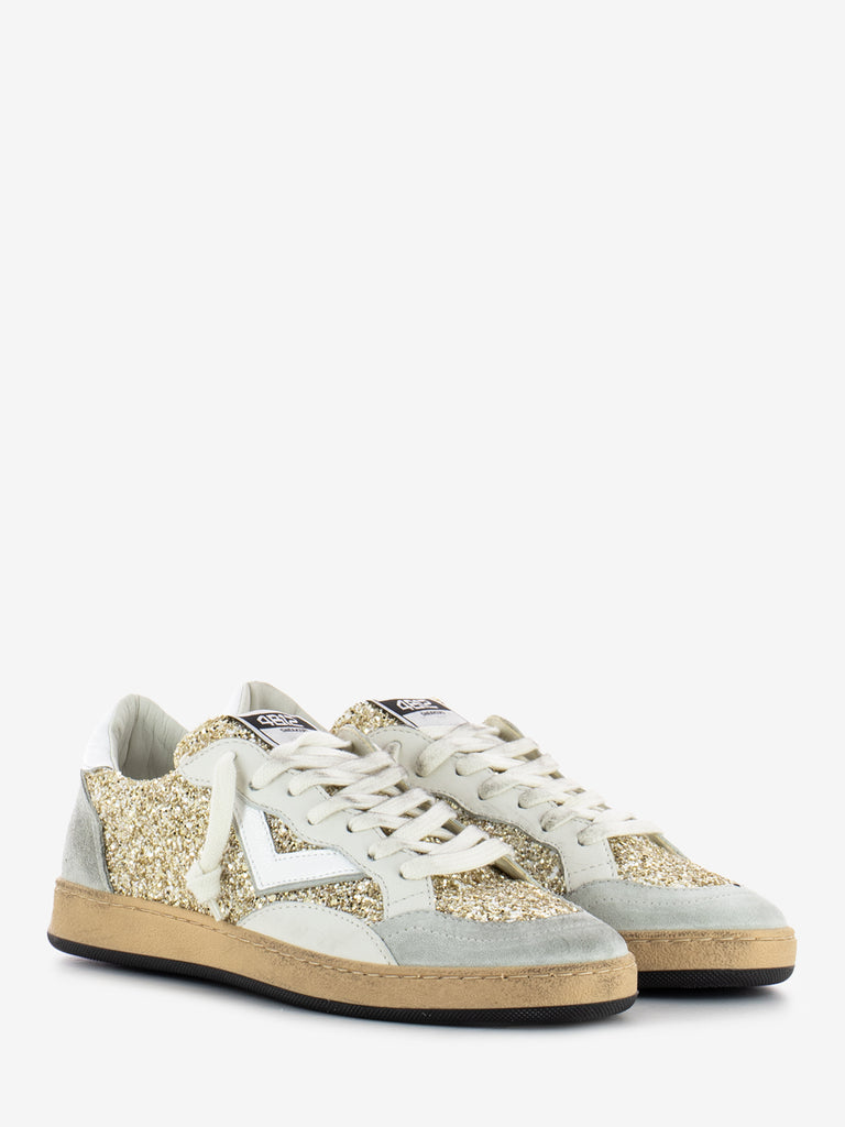 4B12 - Sneakers Play New bianco / oro