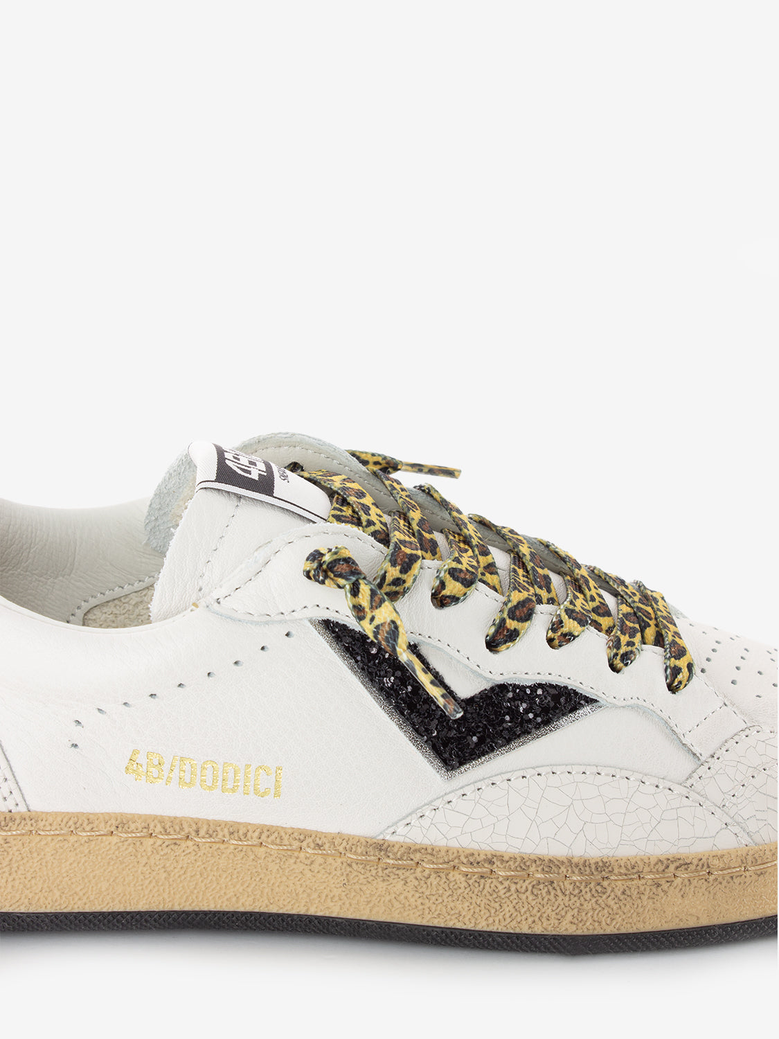 Play new D144 white / black / silver sneakers