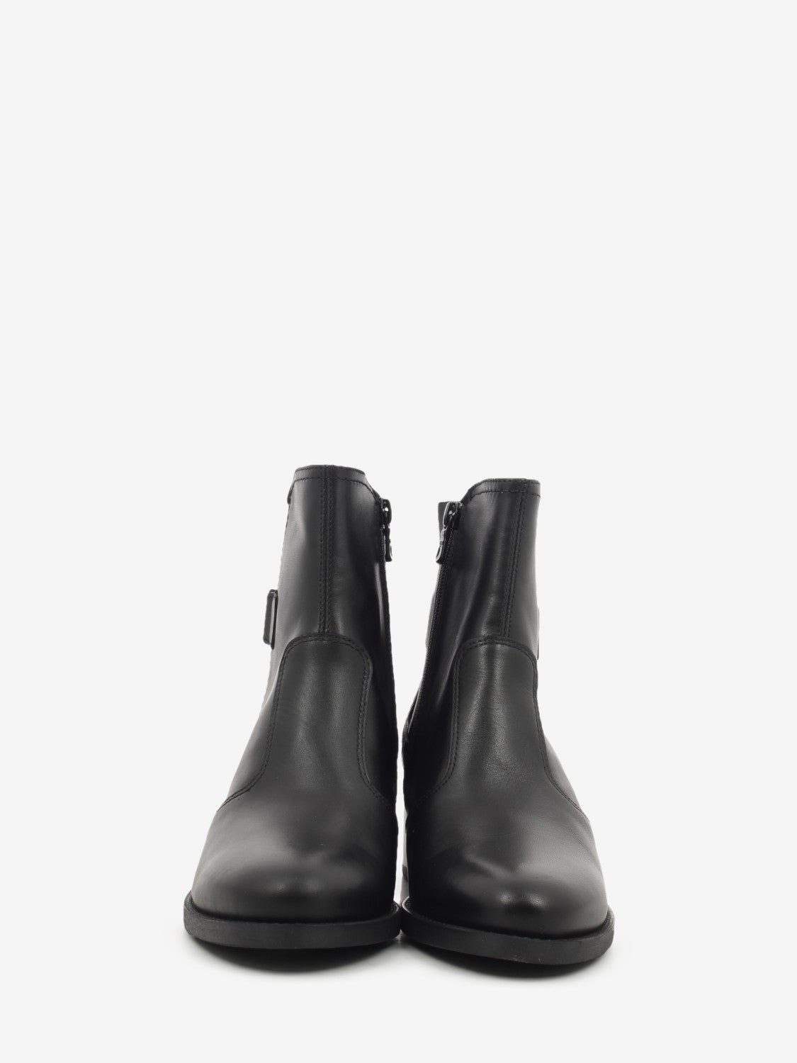 Tronchetto con zip in pelle nero