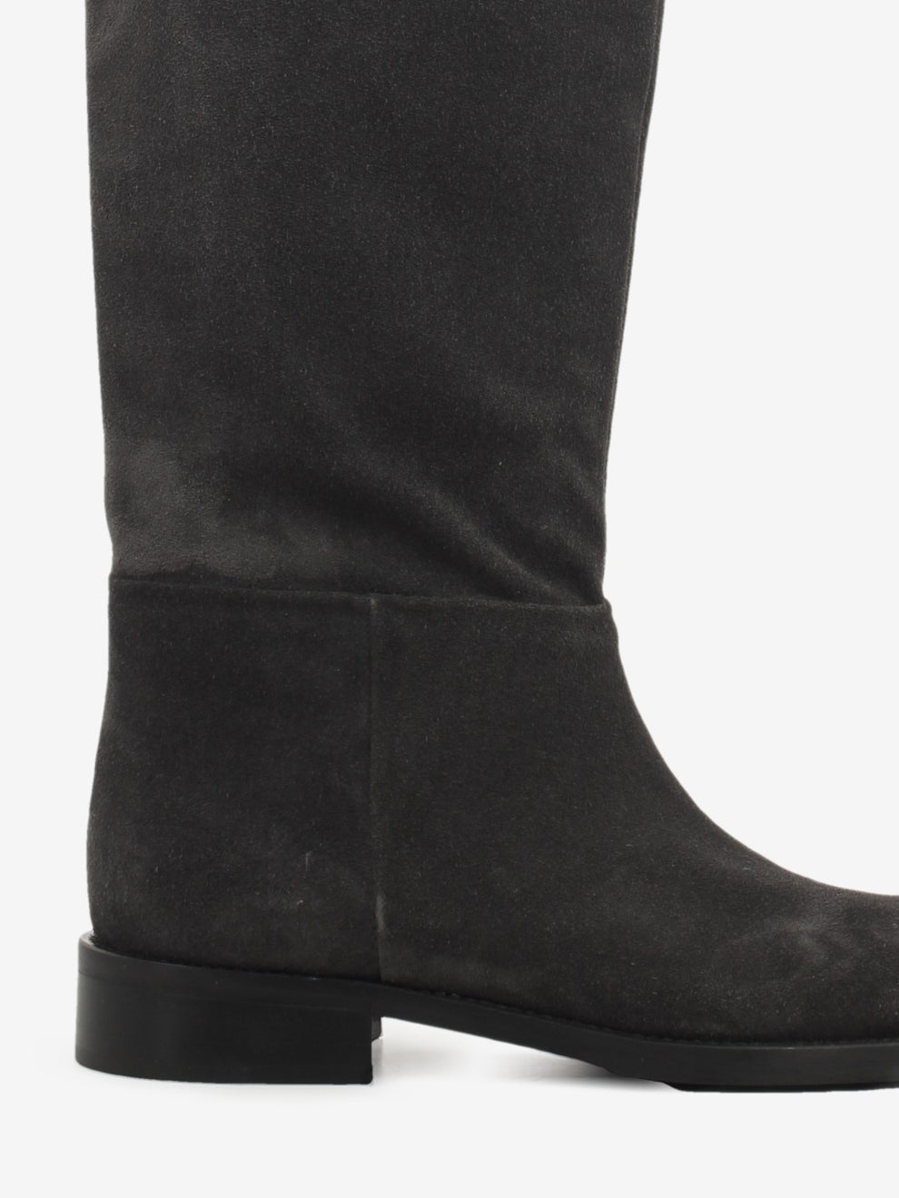 Berta grey suede boots