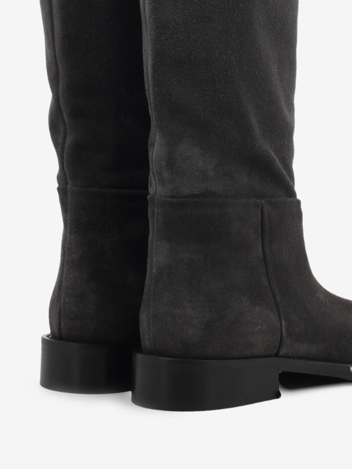 Berta grey suede boots