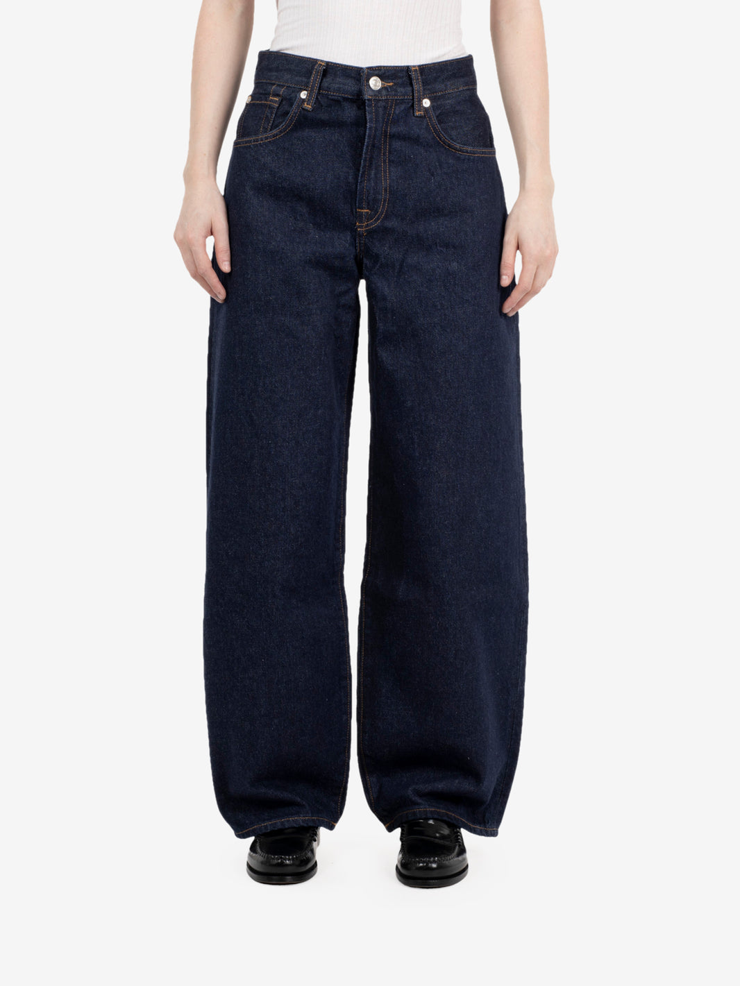 Bonnie Curvilinear iron blue