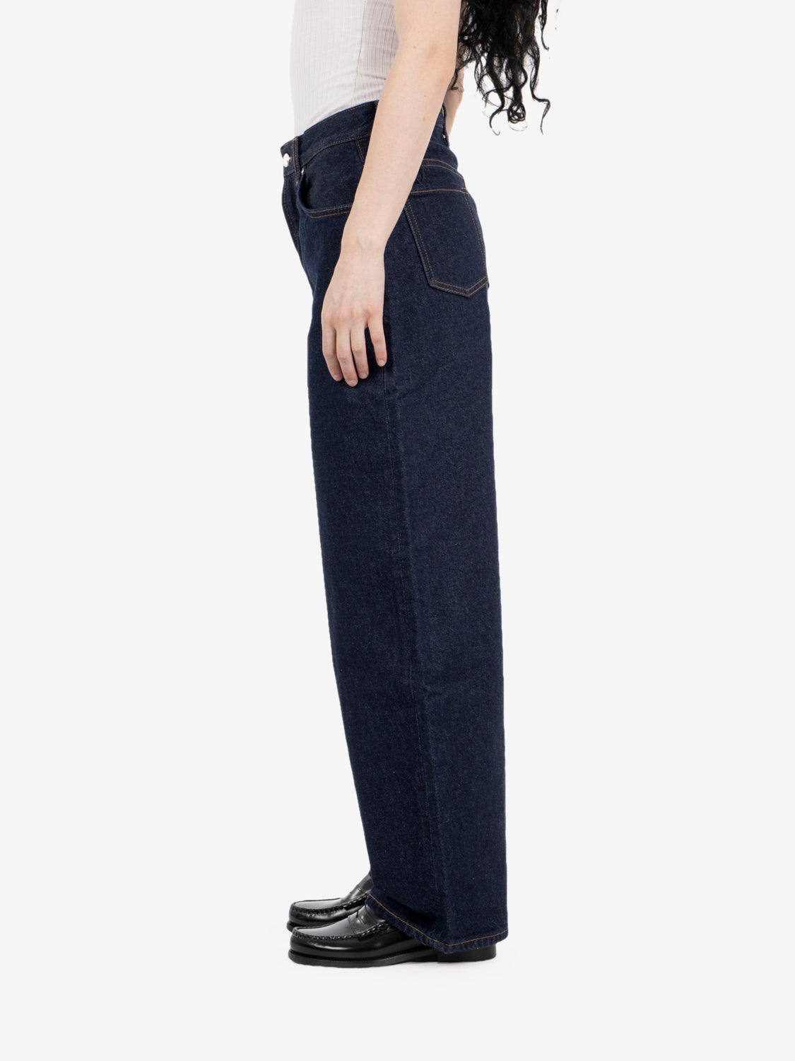 Bonnie Curvilinear iron blue