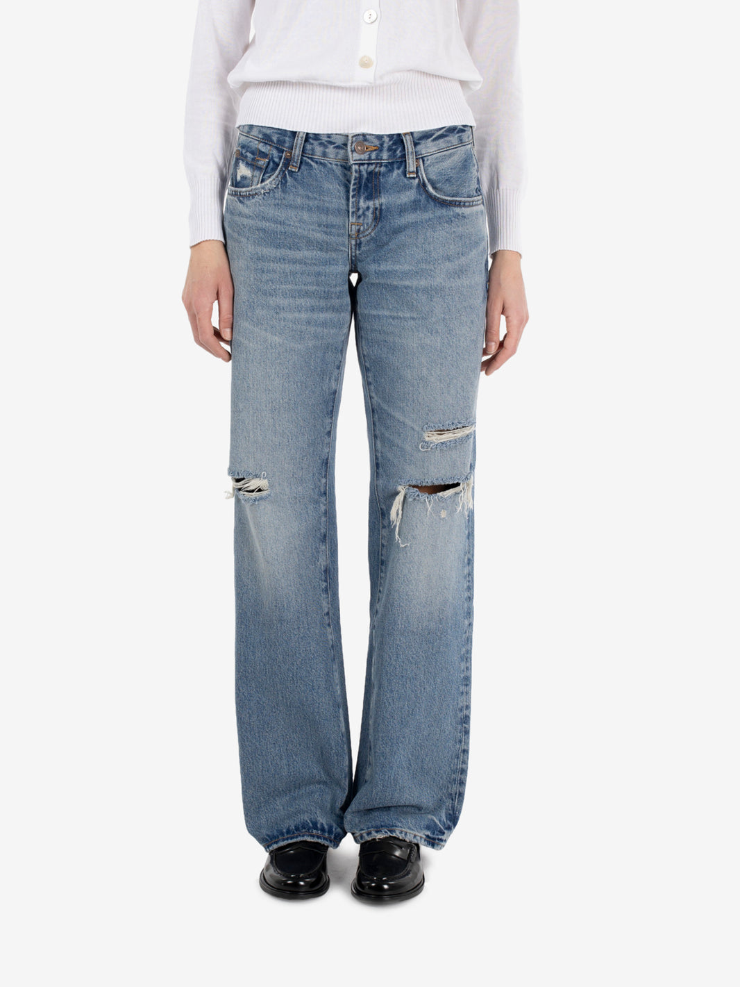 Low straight wave mid blue